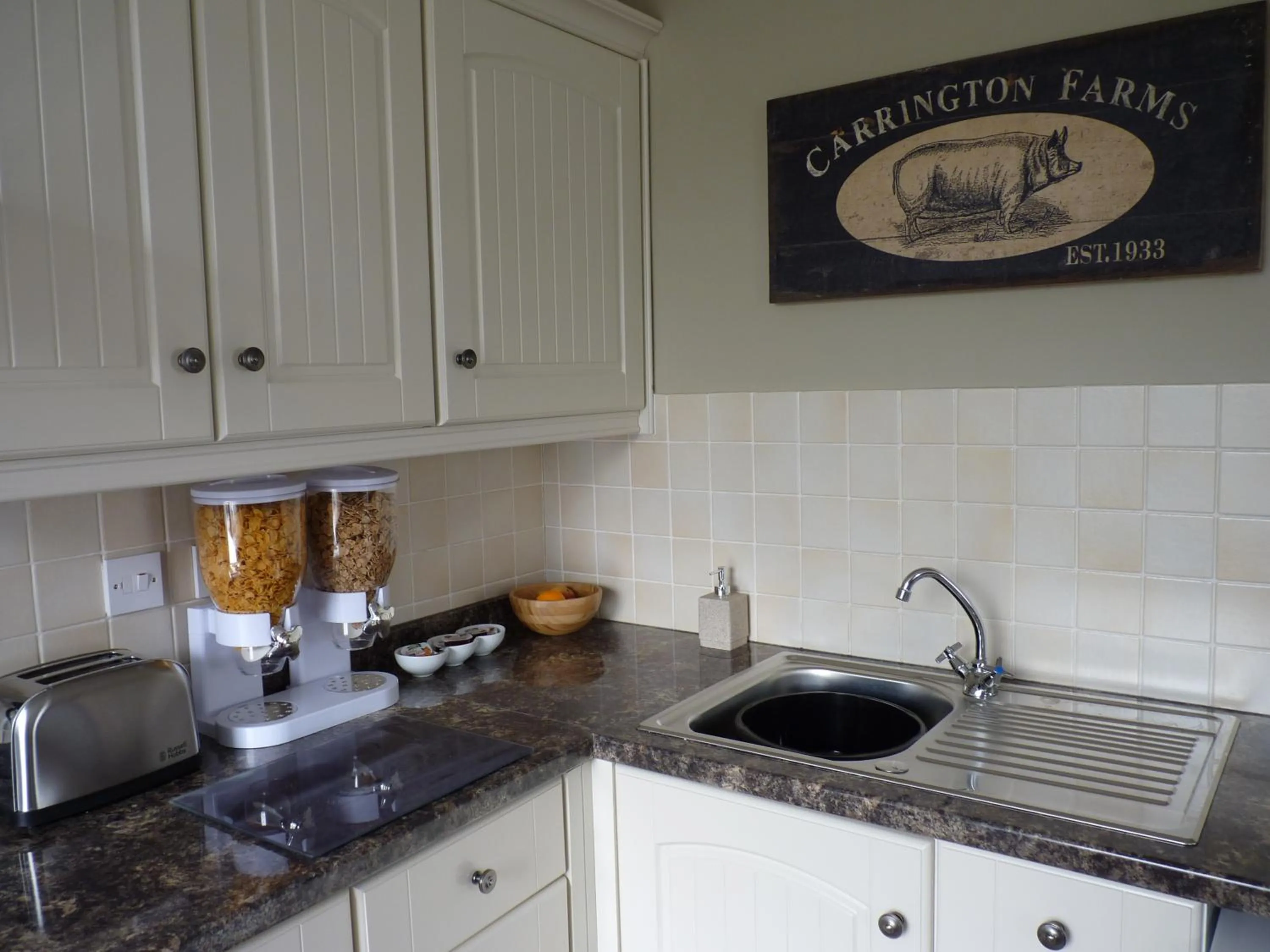 Kitchen or kitchenette in Town View Alston