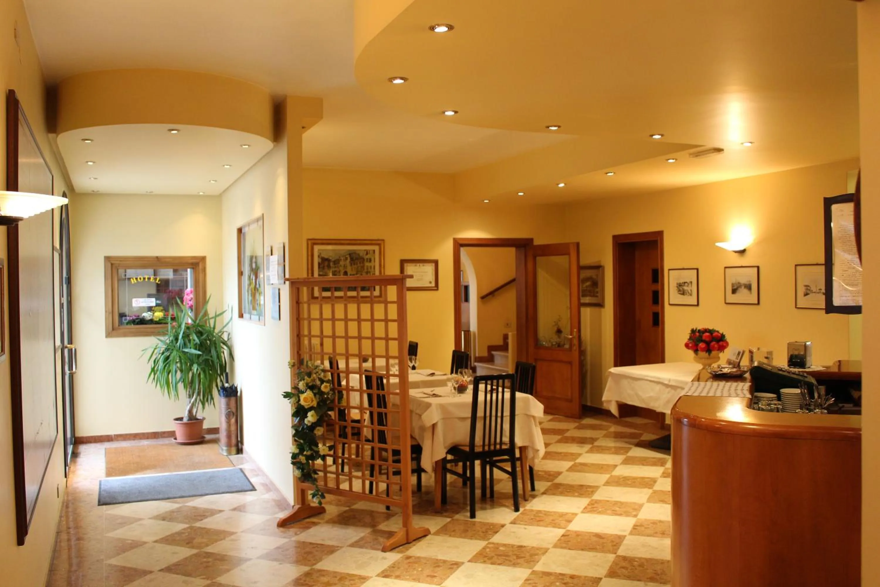 Lounge or bar in Hotel Ristorante Dotto