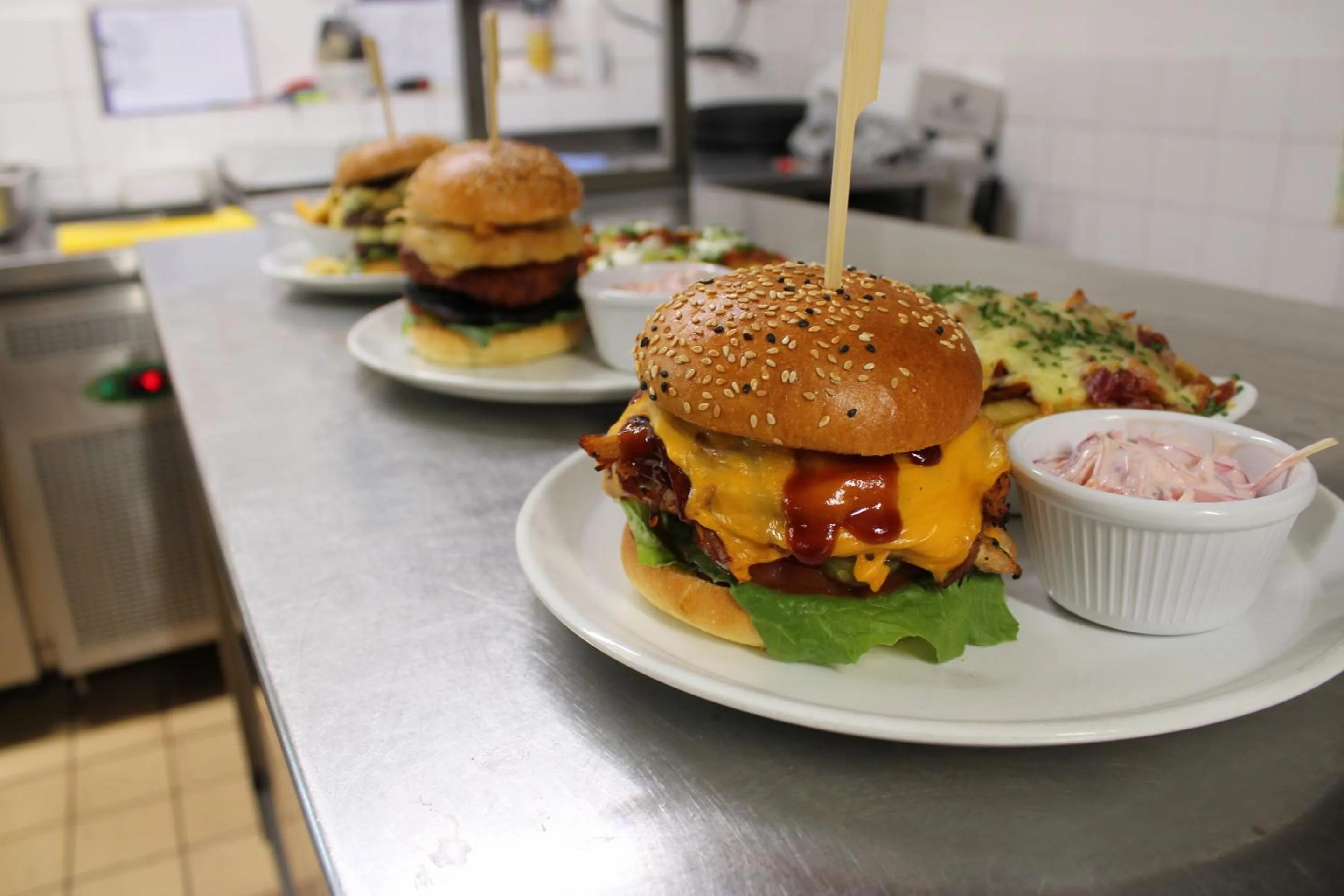 Food and drinks in The Chequers Inn