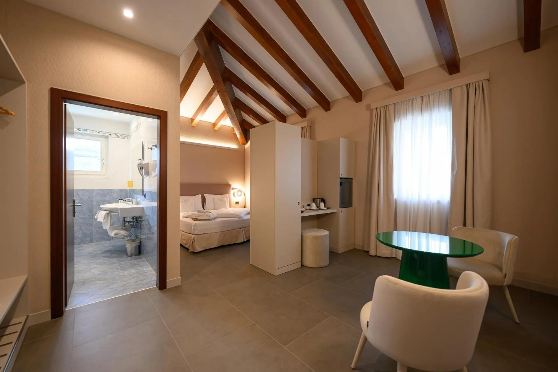 Bed in Villa Nicolli Romantic Spa Resort - Adults Only