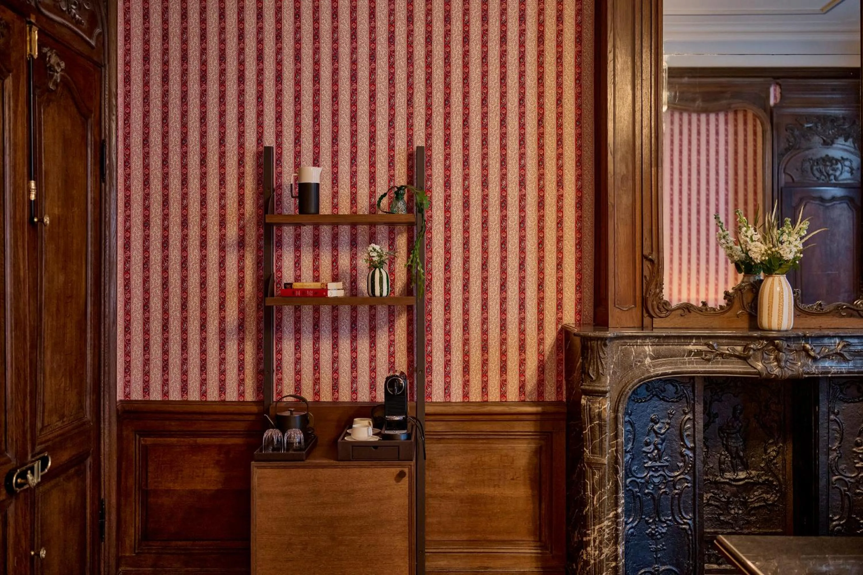 Coffee/tea facilities in Faubourg 21 - The Leading Hotels of the World