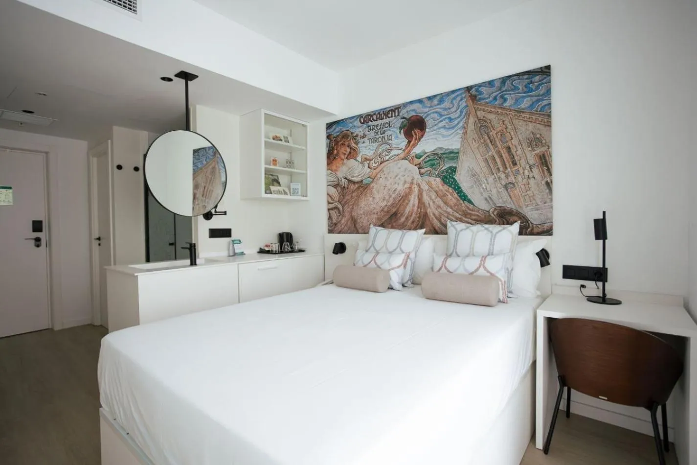 Bed in Hotel Villa España