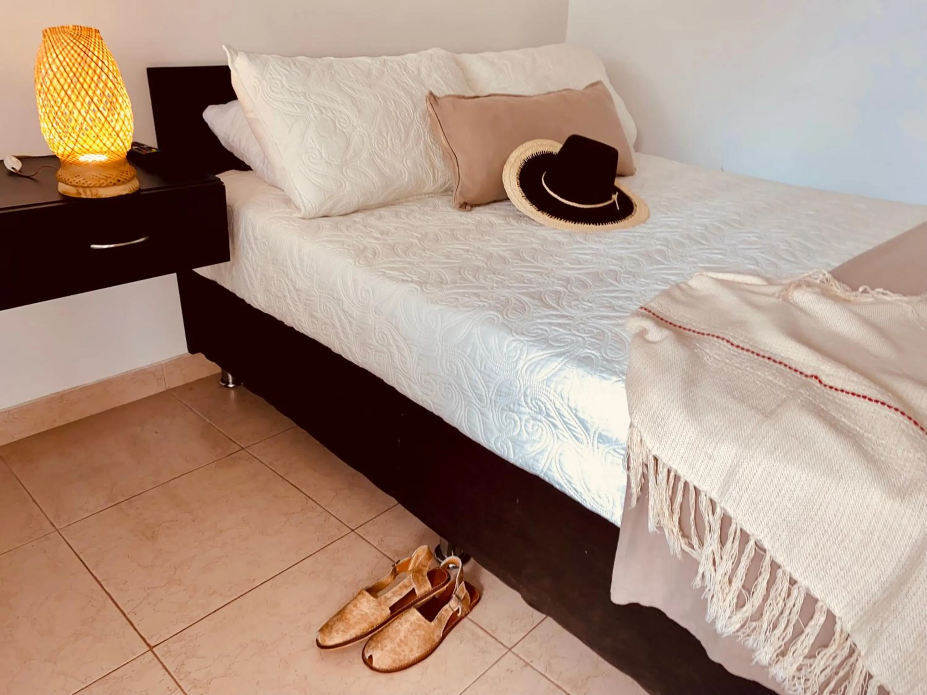 Bed in Hotel Camoruco