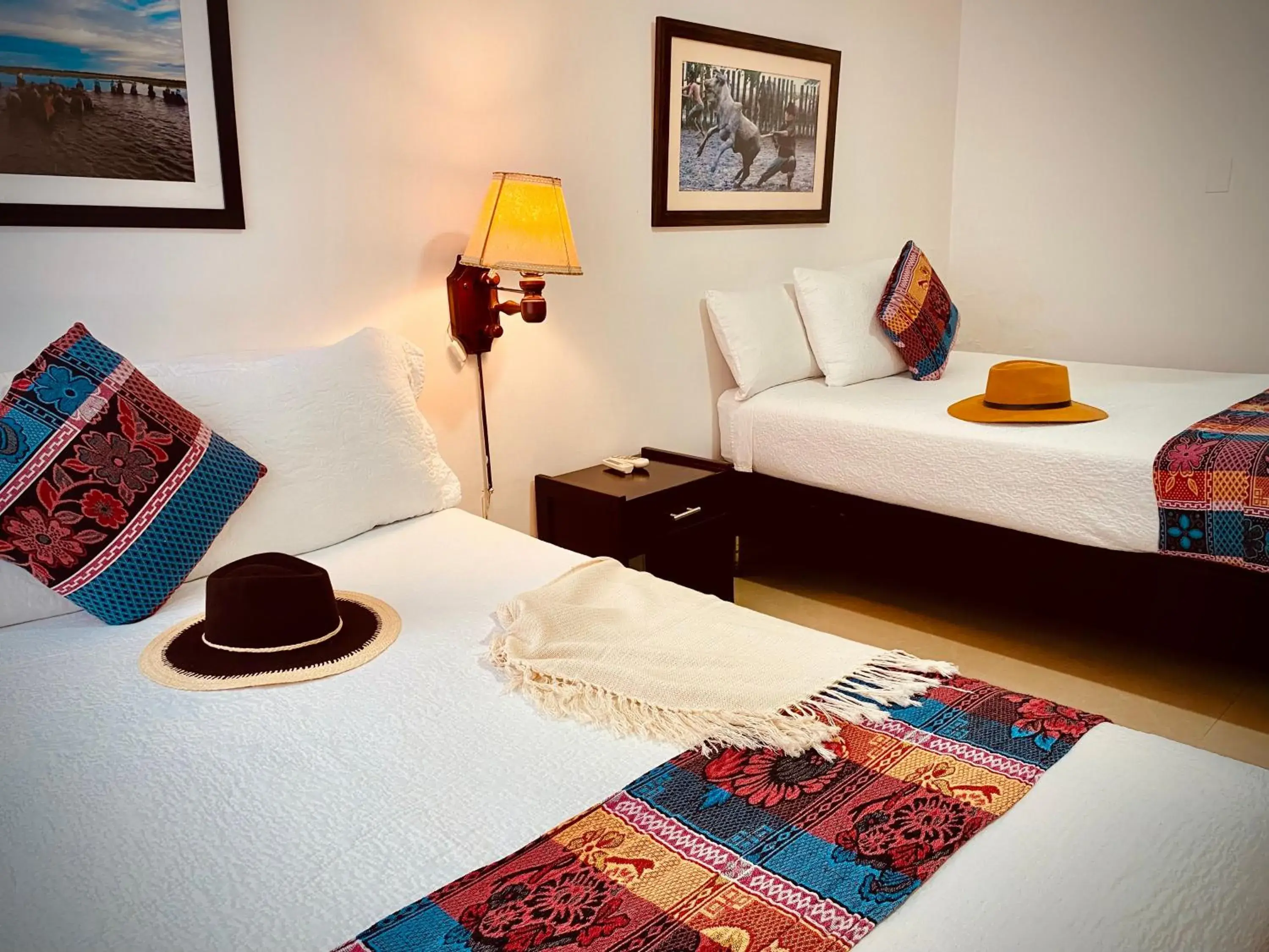 Twin Room in Hotel Camoruco Twin Room in Hotel Camoruco