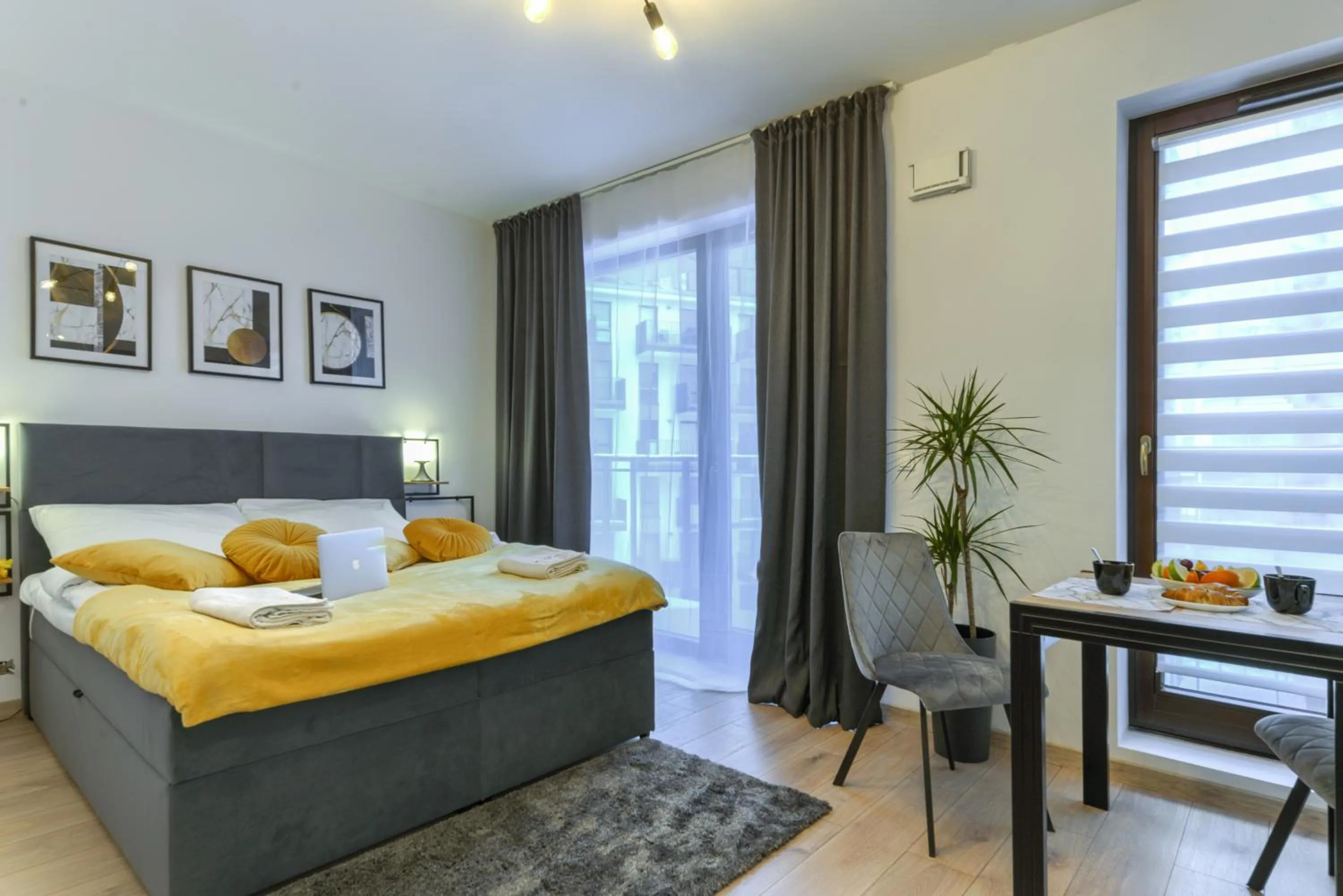 Bed in KaZou Residence