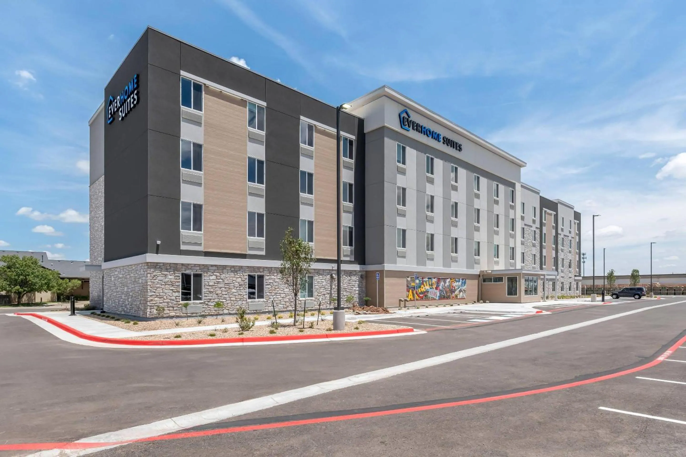 Property building in Everhome Suites Amarillo West - Medical Center