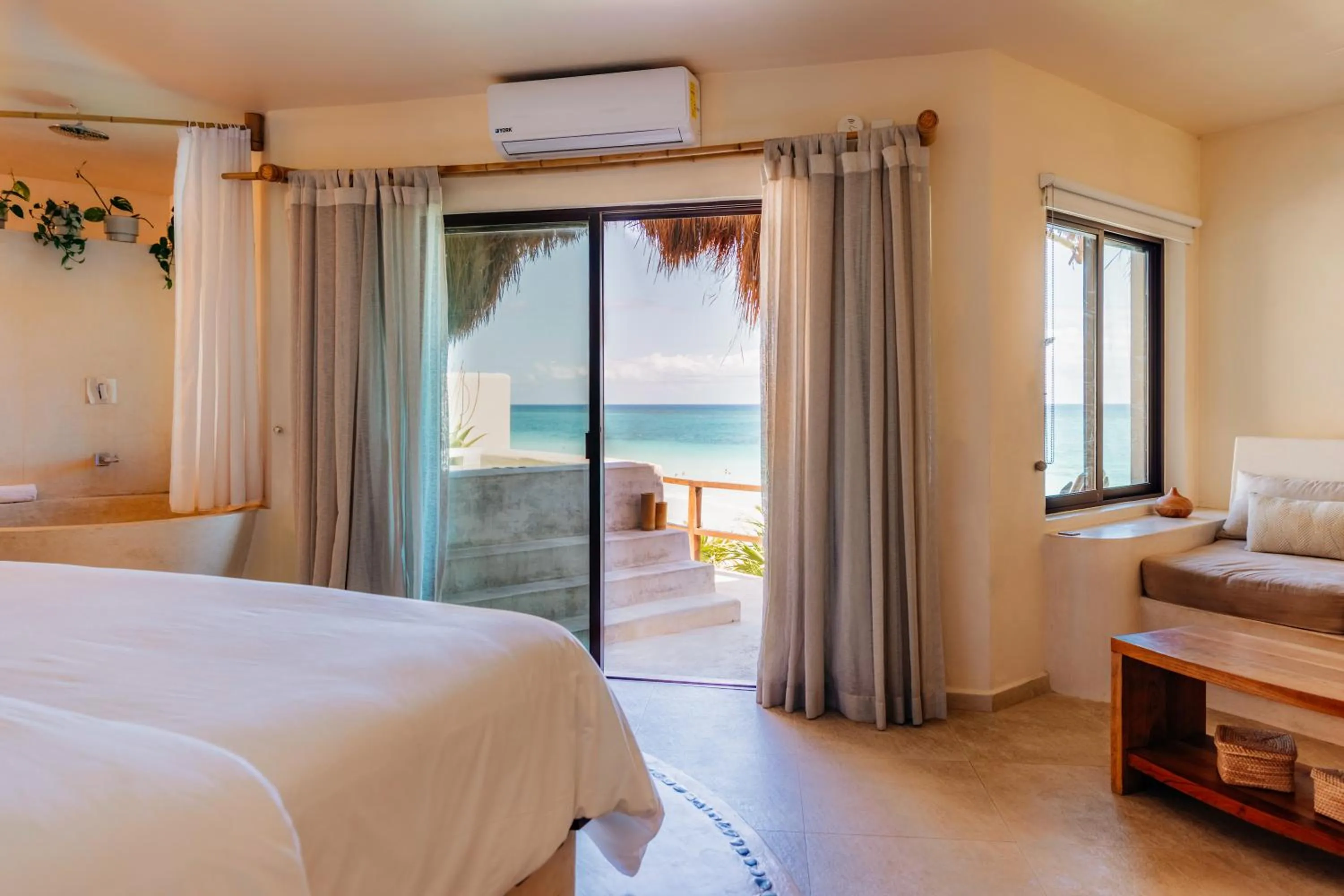 Sea view, Bed in Mezzanine by La Zebra, an SLH Hotel