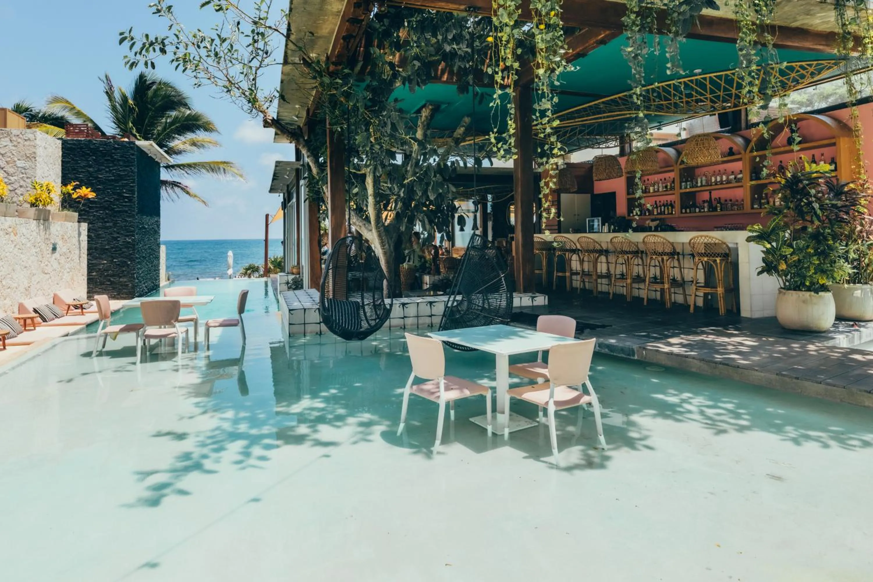 Lounge or bar in Mi Amor Tulum, a Small Luxury Hotel