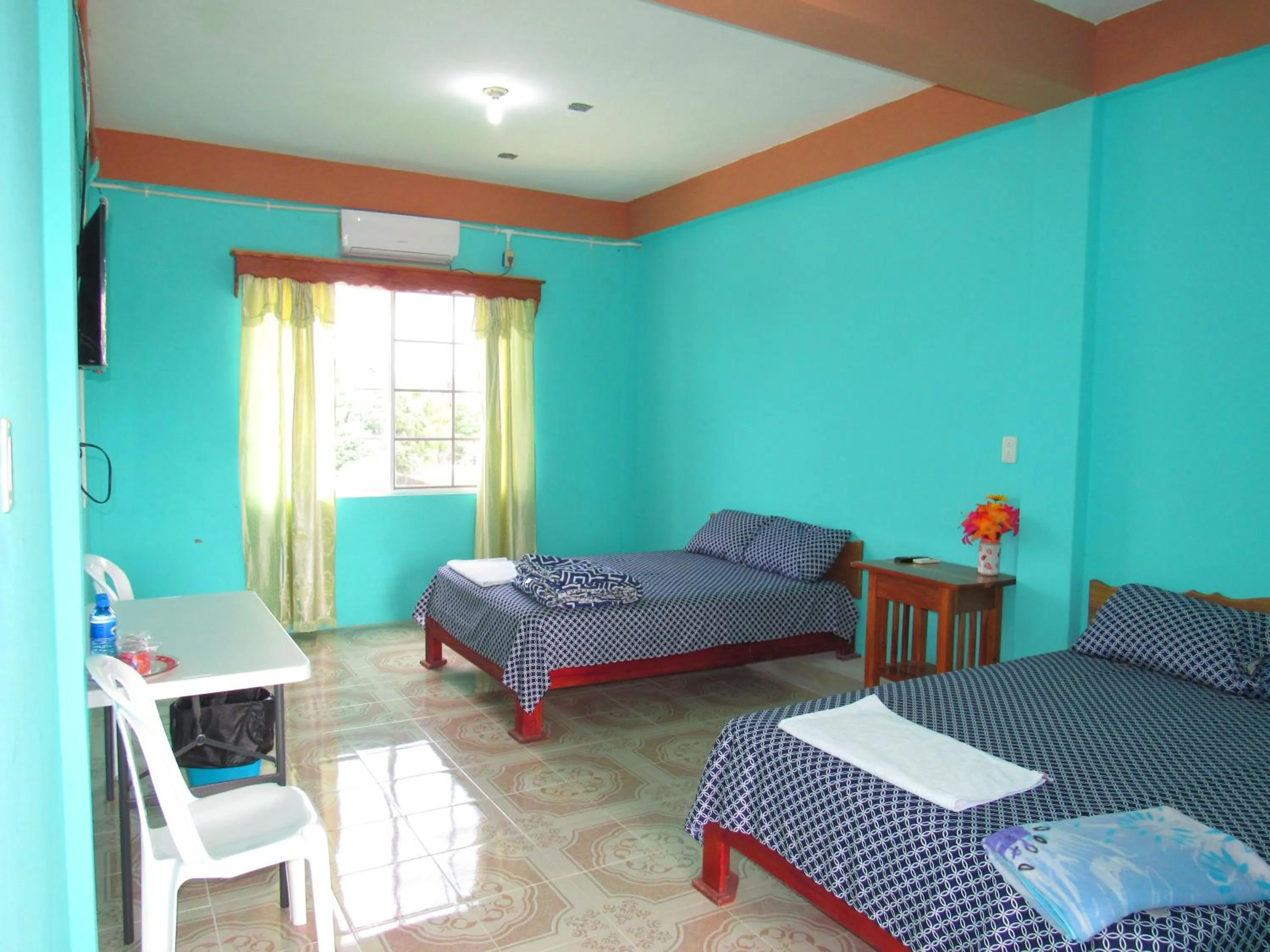 Photo of the whole room, Bed in SARTENEJA Inn