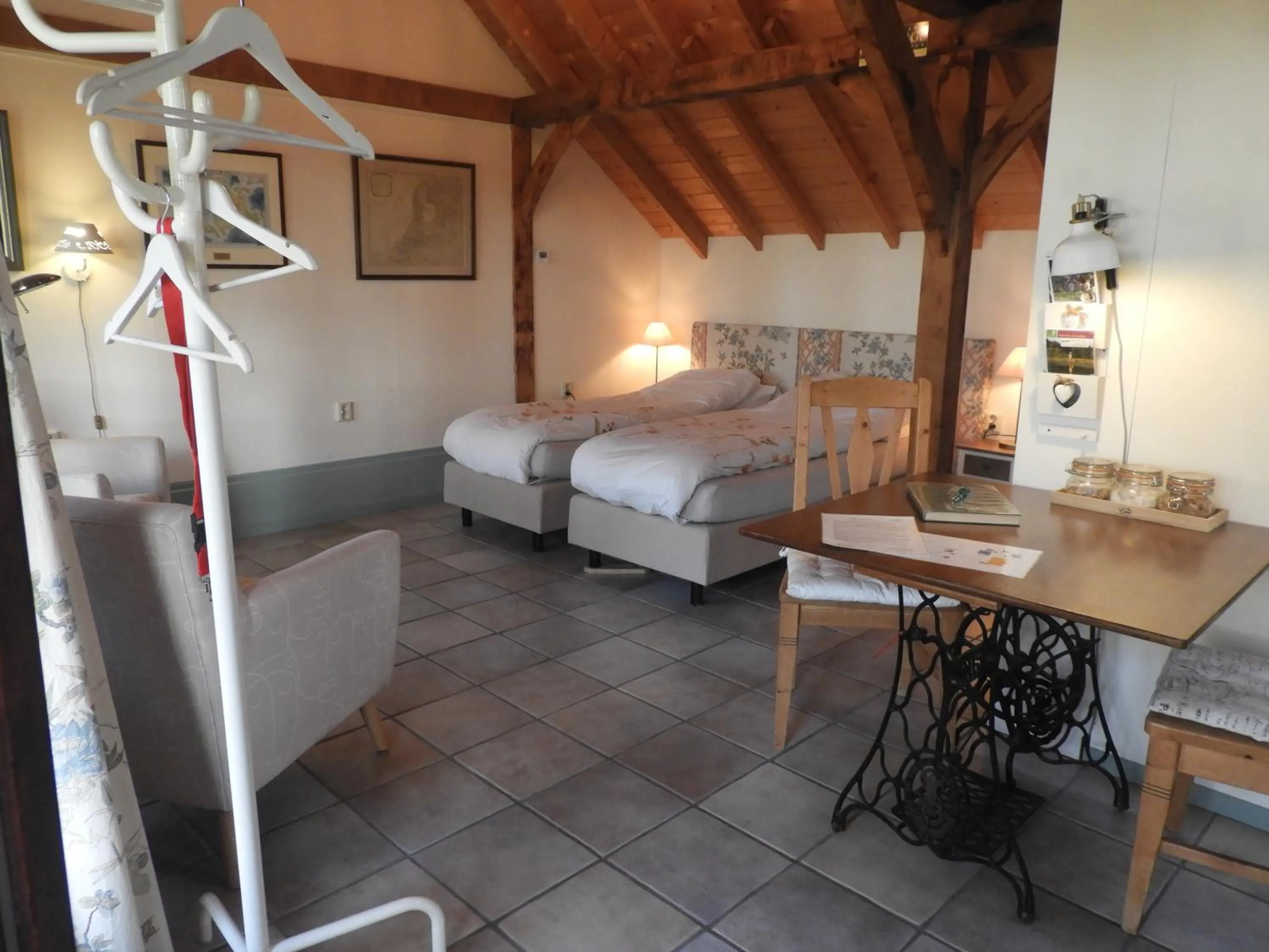 Bedroom, Bed in Bed&Breakfast 't Eikeltje