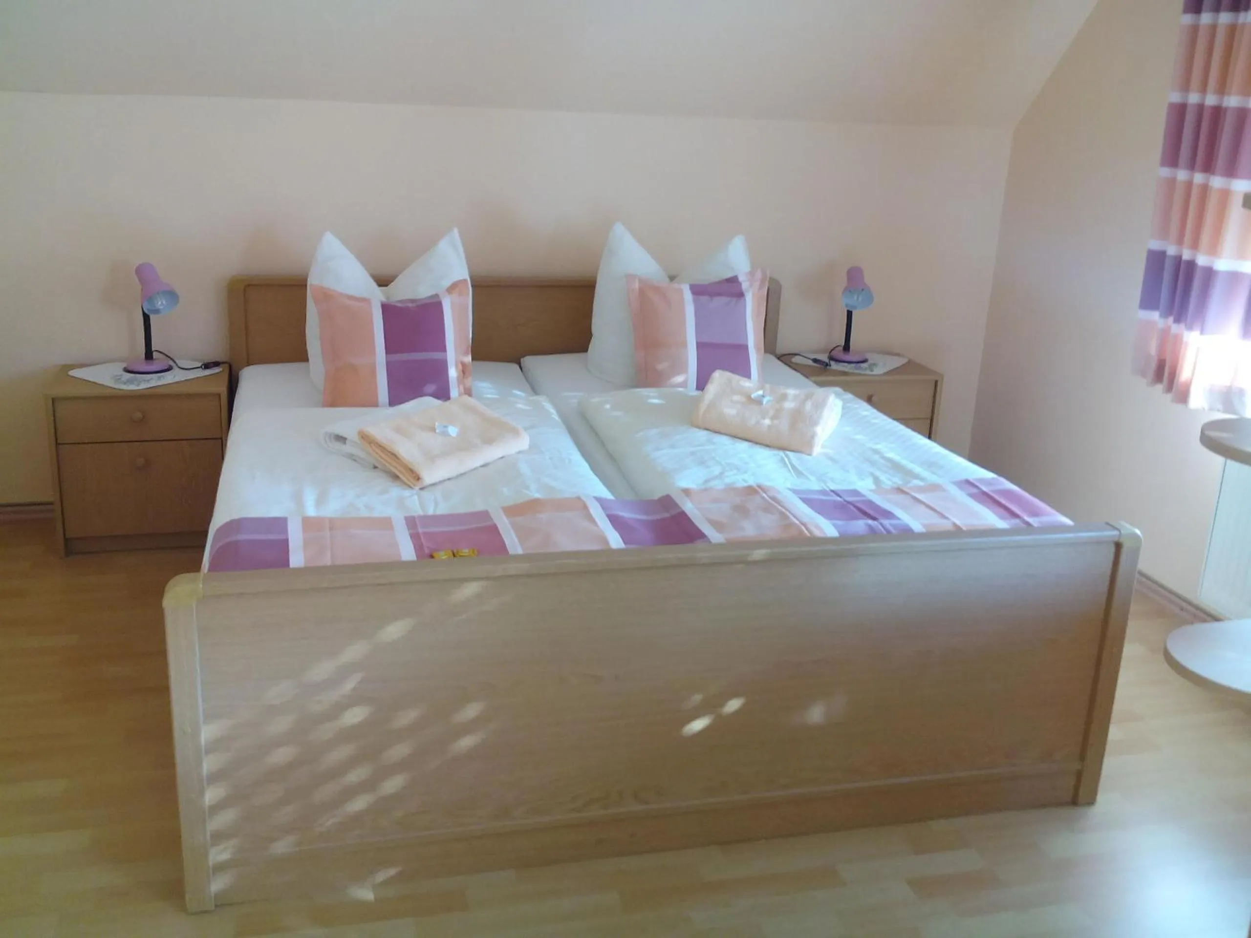 Property building, Bed in Pension Arndt UG