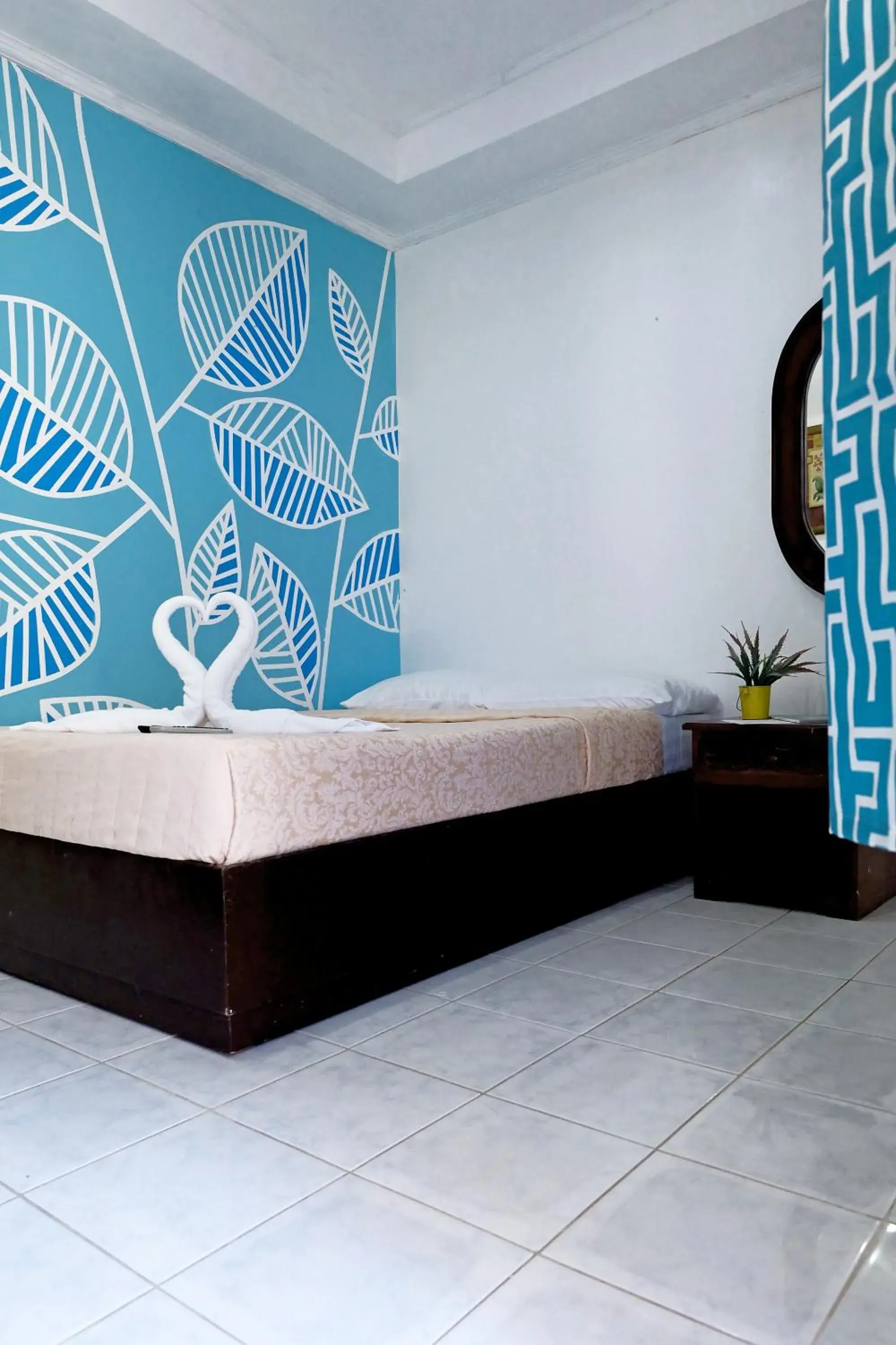 Bed in Island Inn Bed in Island Inn