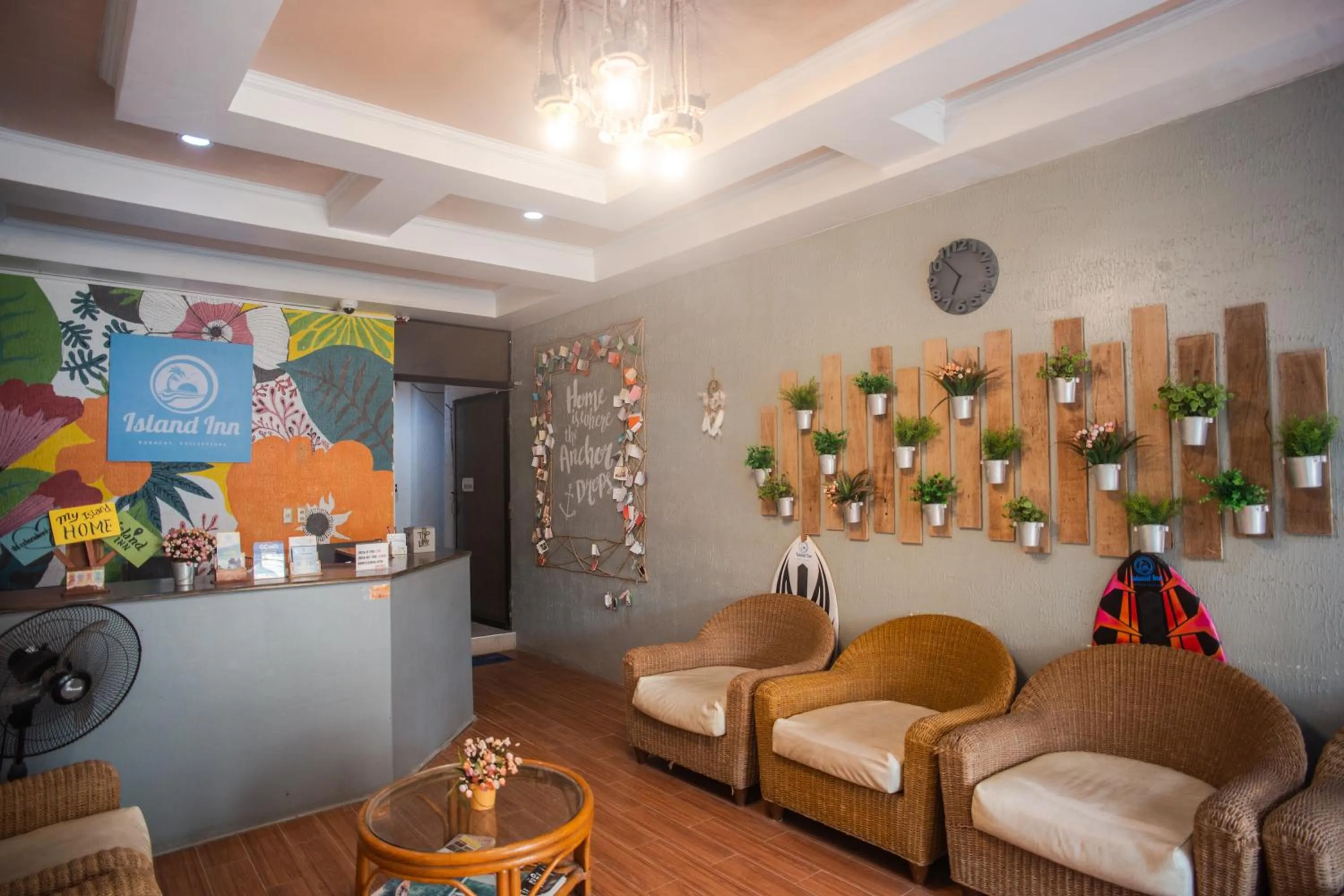 Lobby or reception in Island Inn