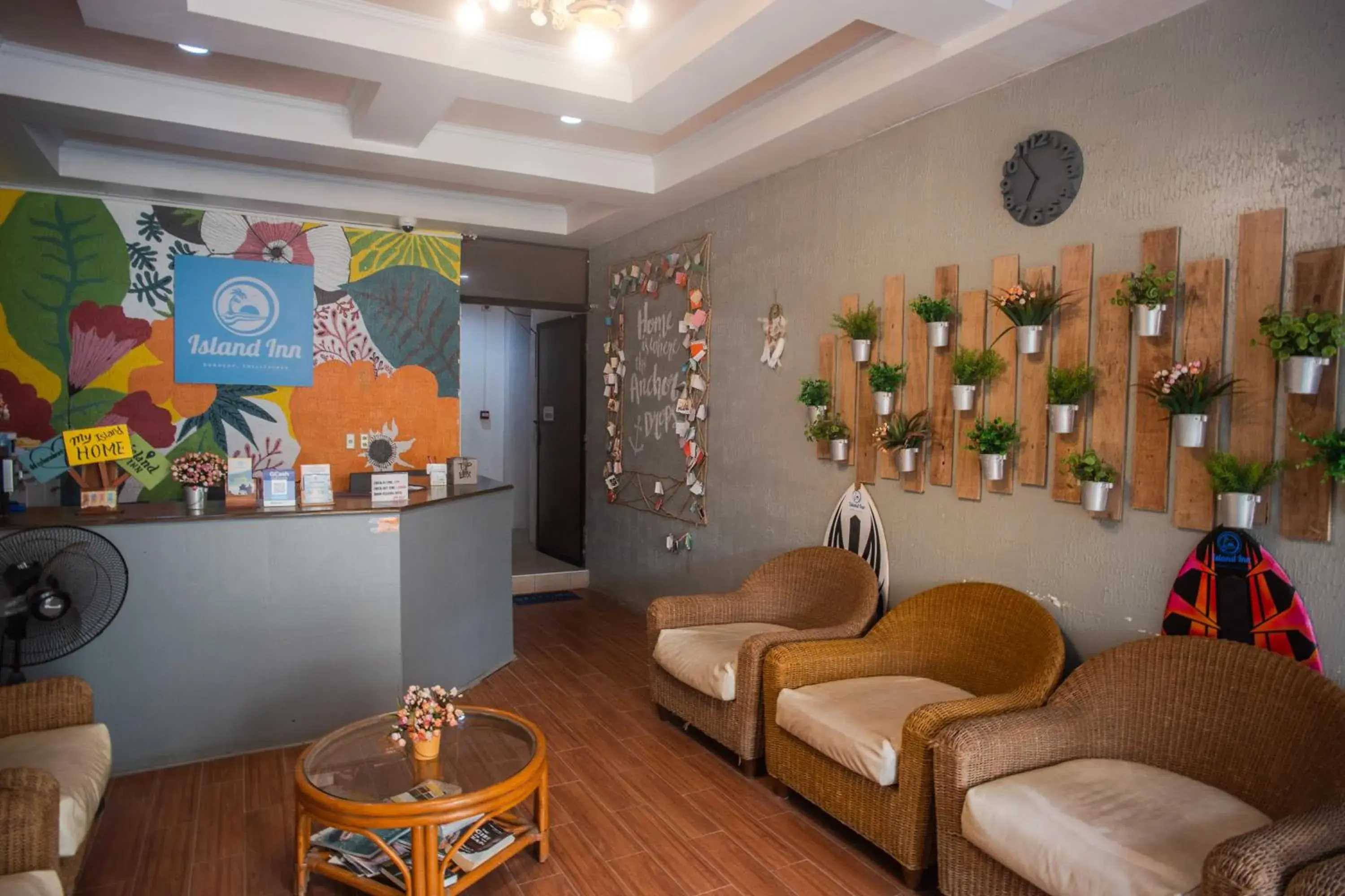 Lobby or reception in Island Inn Lobby or reception in Island Inn