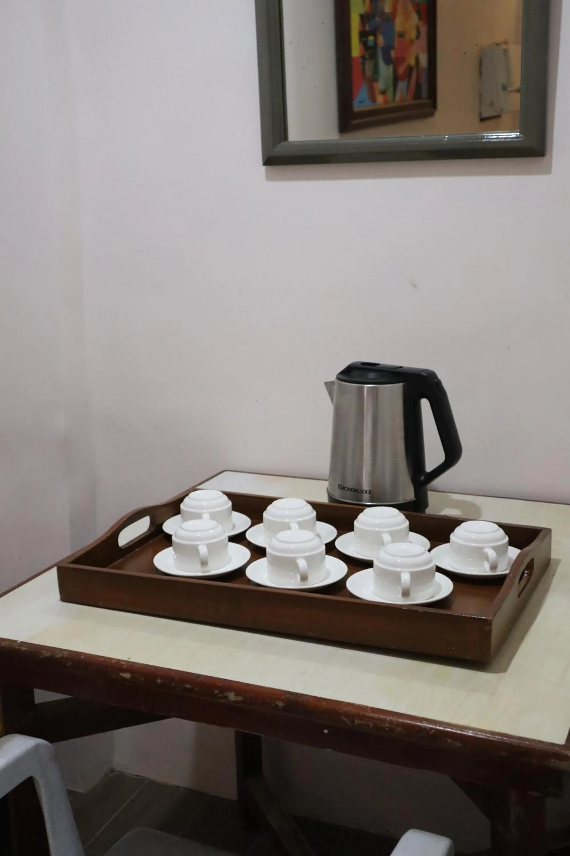 Coffee/tea facilities in Island Inn