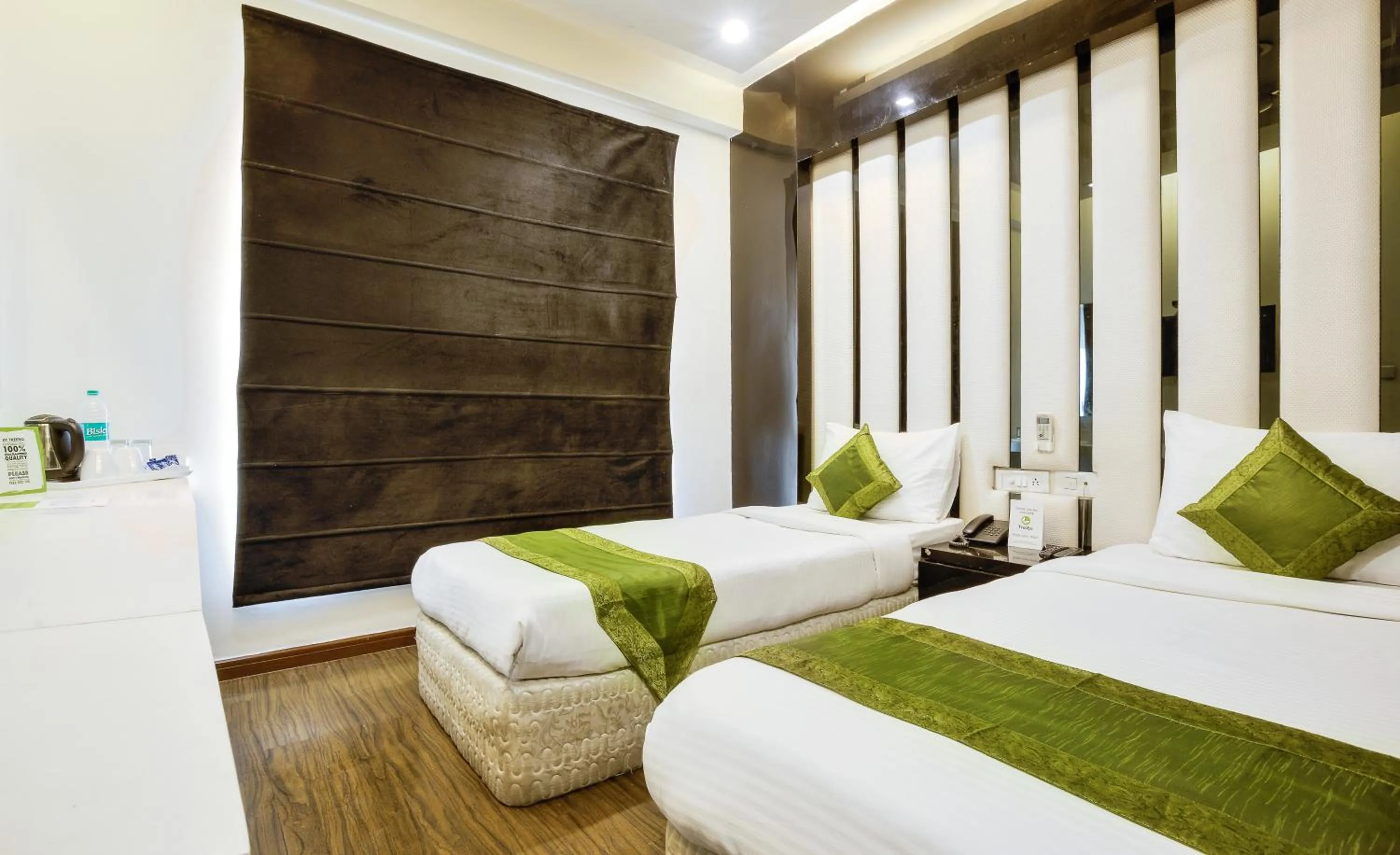 Bedroom, Bed in Hotel Gold Souk - Karol Bagh