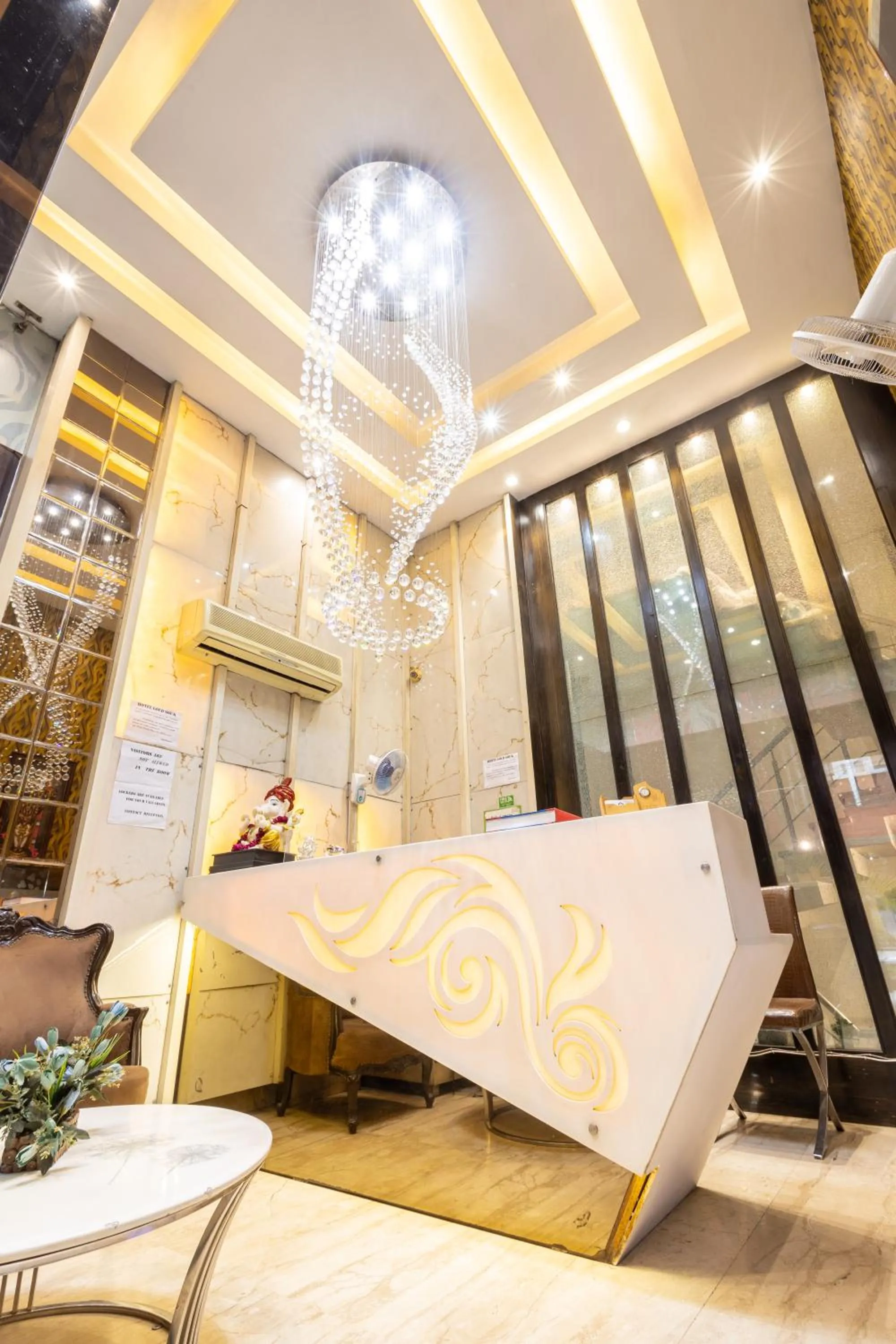 Lobby or reception, Bed in Hotel Gold Souk - Karol Bagh