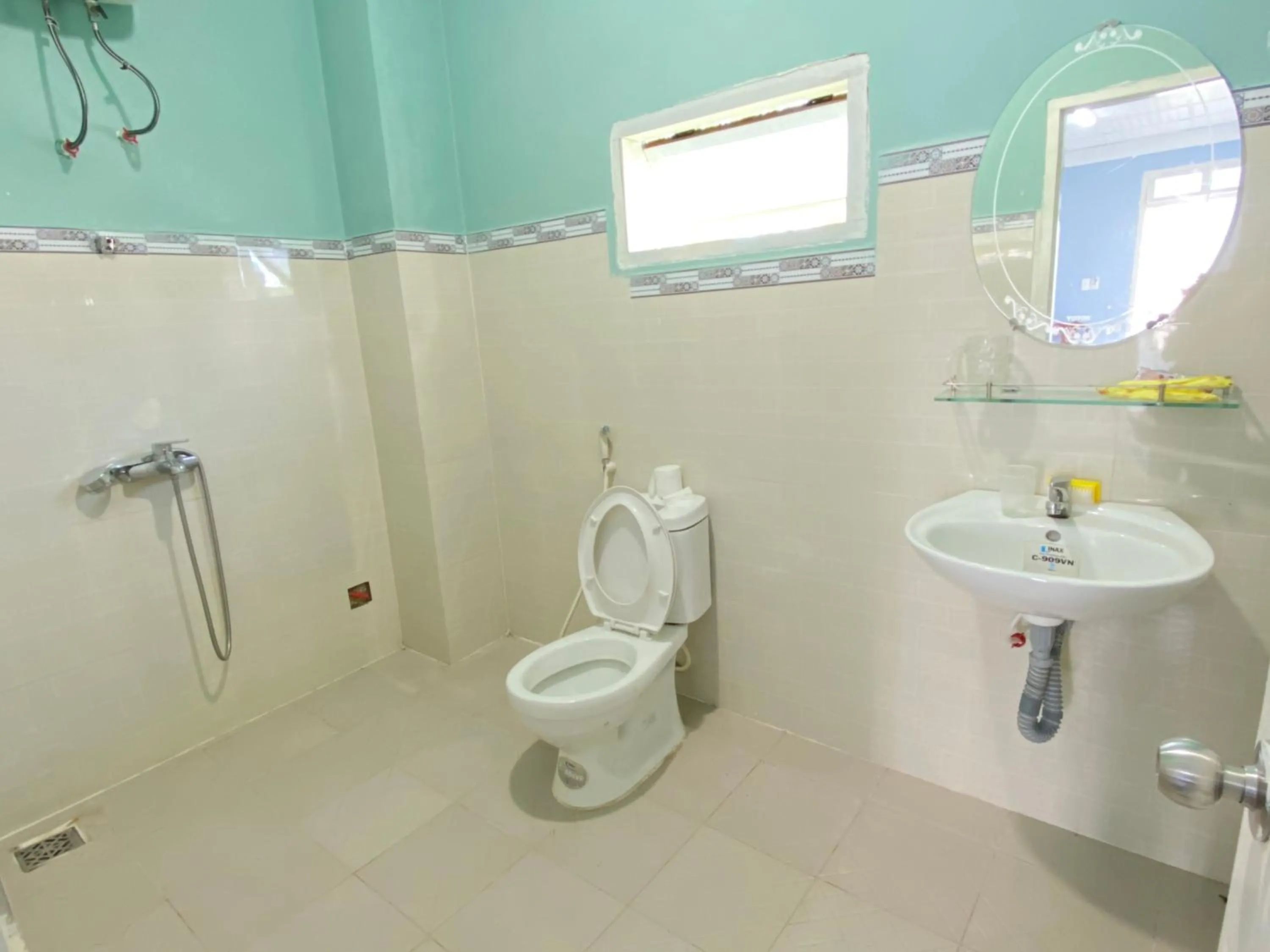 Bathroom in Thanh Tin Hotel Dalat
