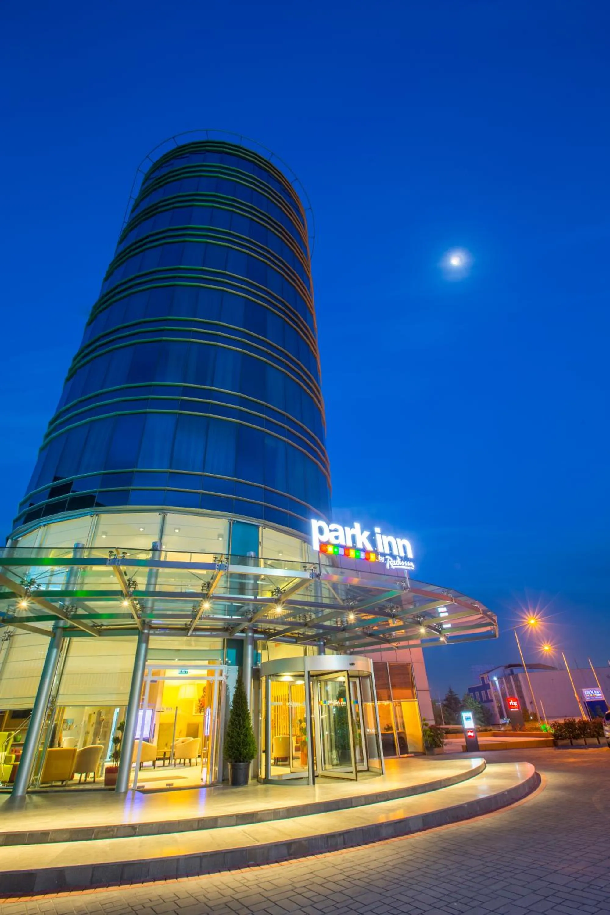 Property building in Park Inn By Radisson Istanbul Ataturk Airport