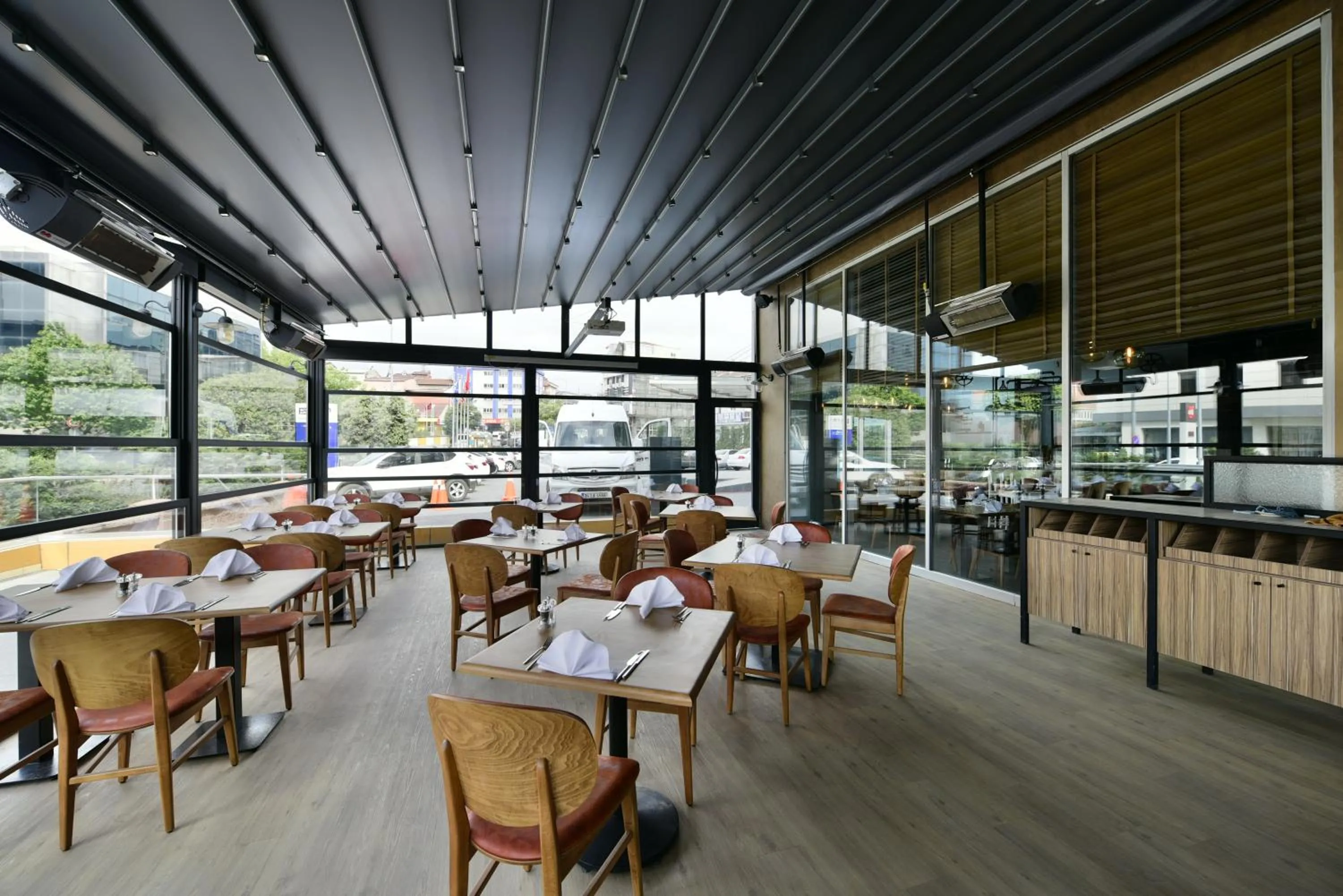 Patio in Park Inn By Radisson Istanbul Ataturk Airport