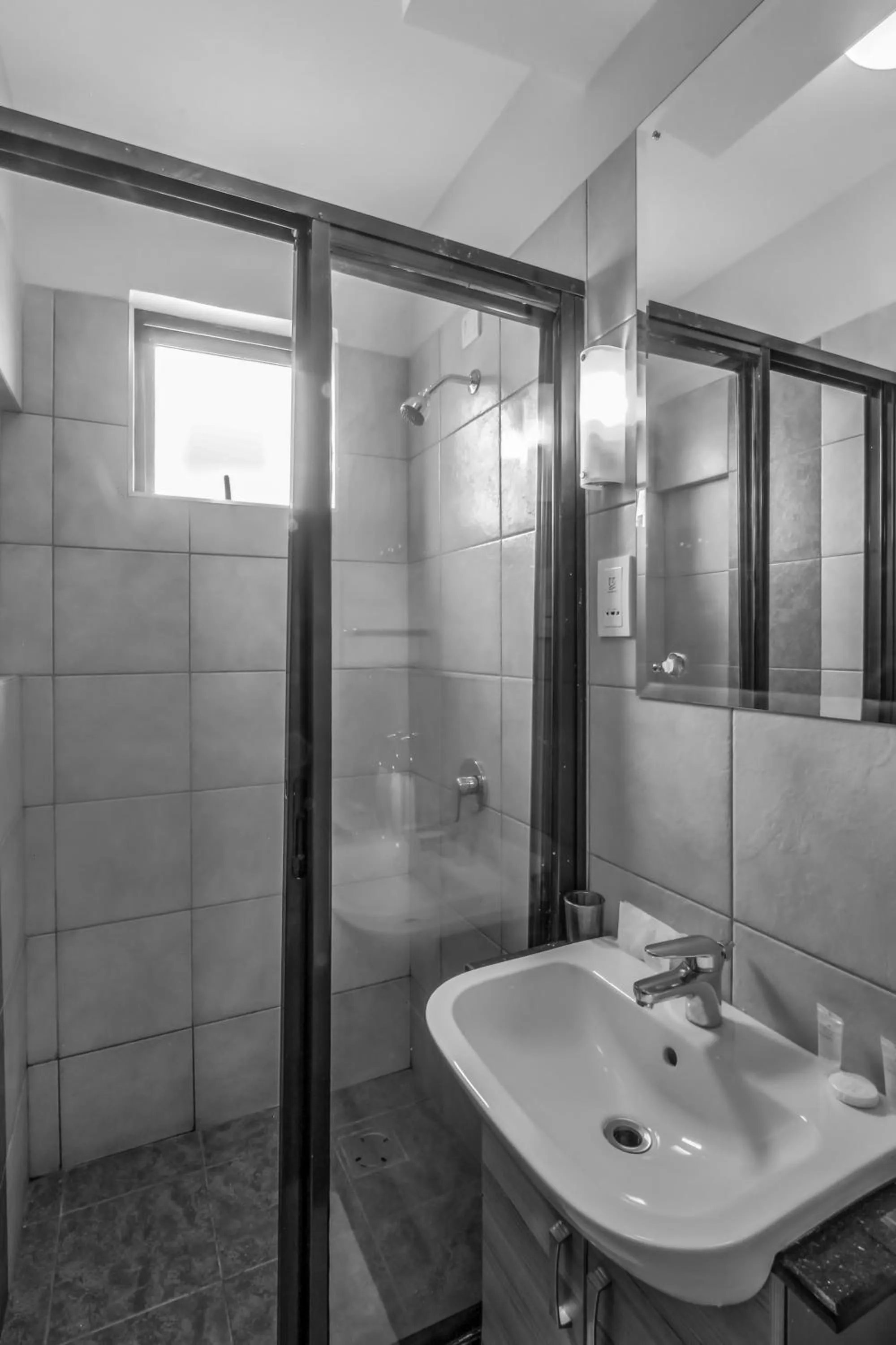 Shower in Fedha Residences by Trianum