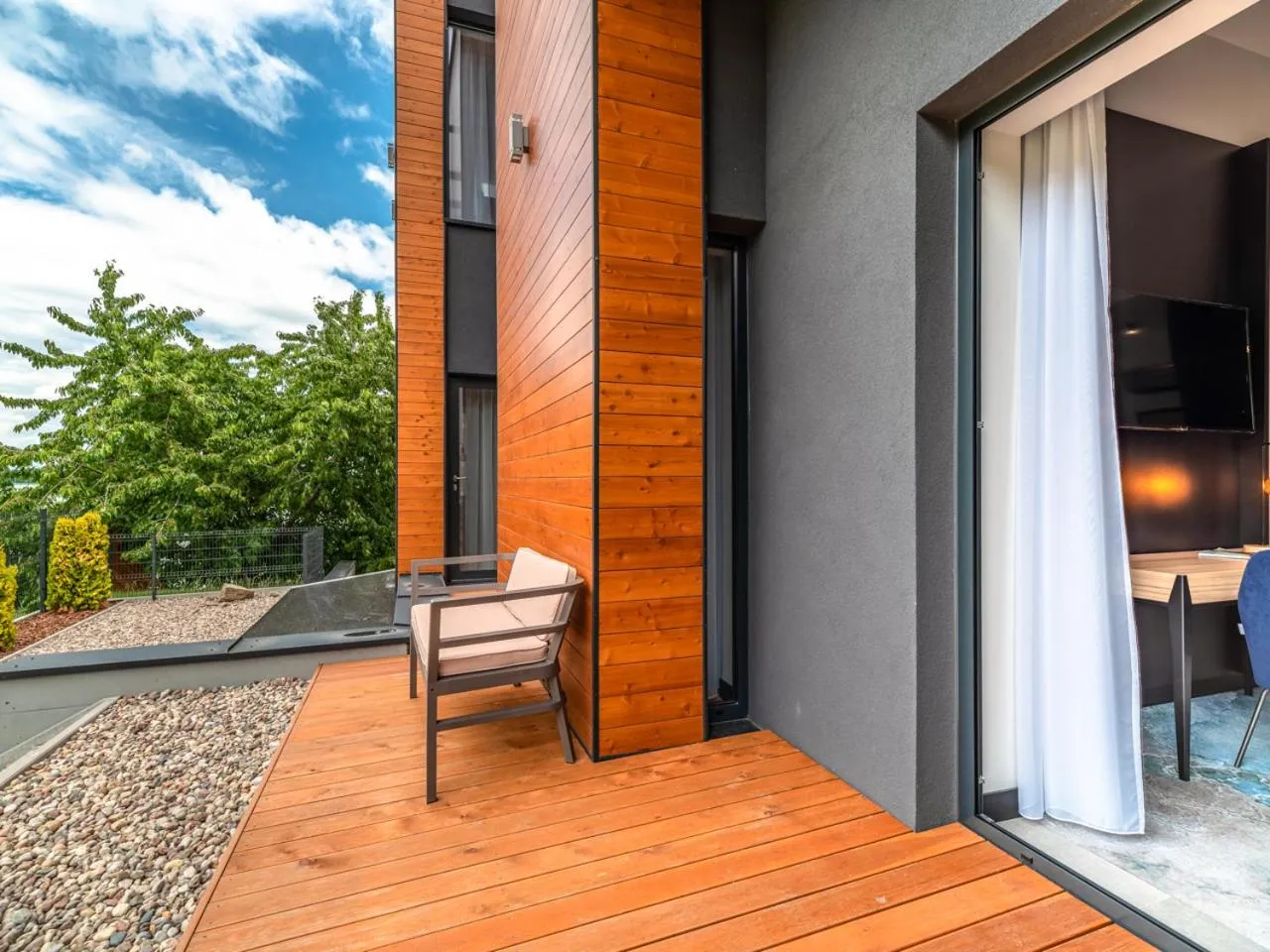 Property building in Marina Nawigator