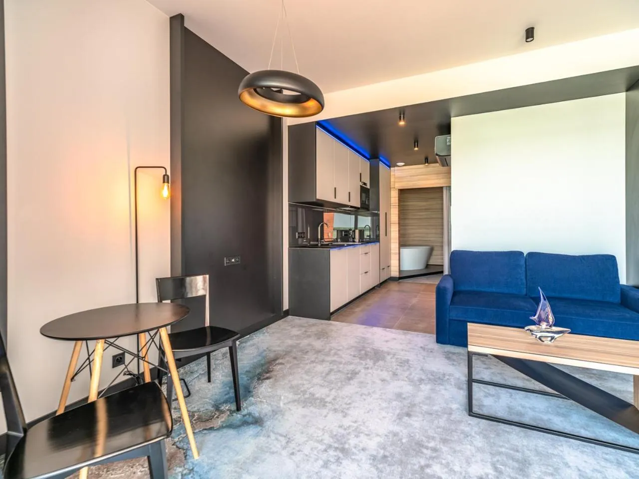 Seating area in Marina Nawigator