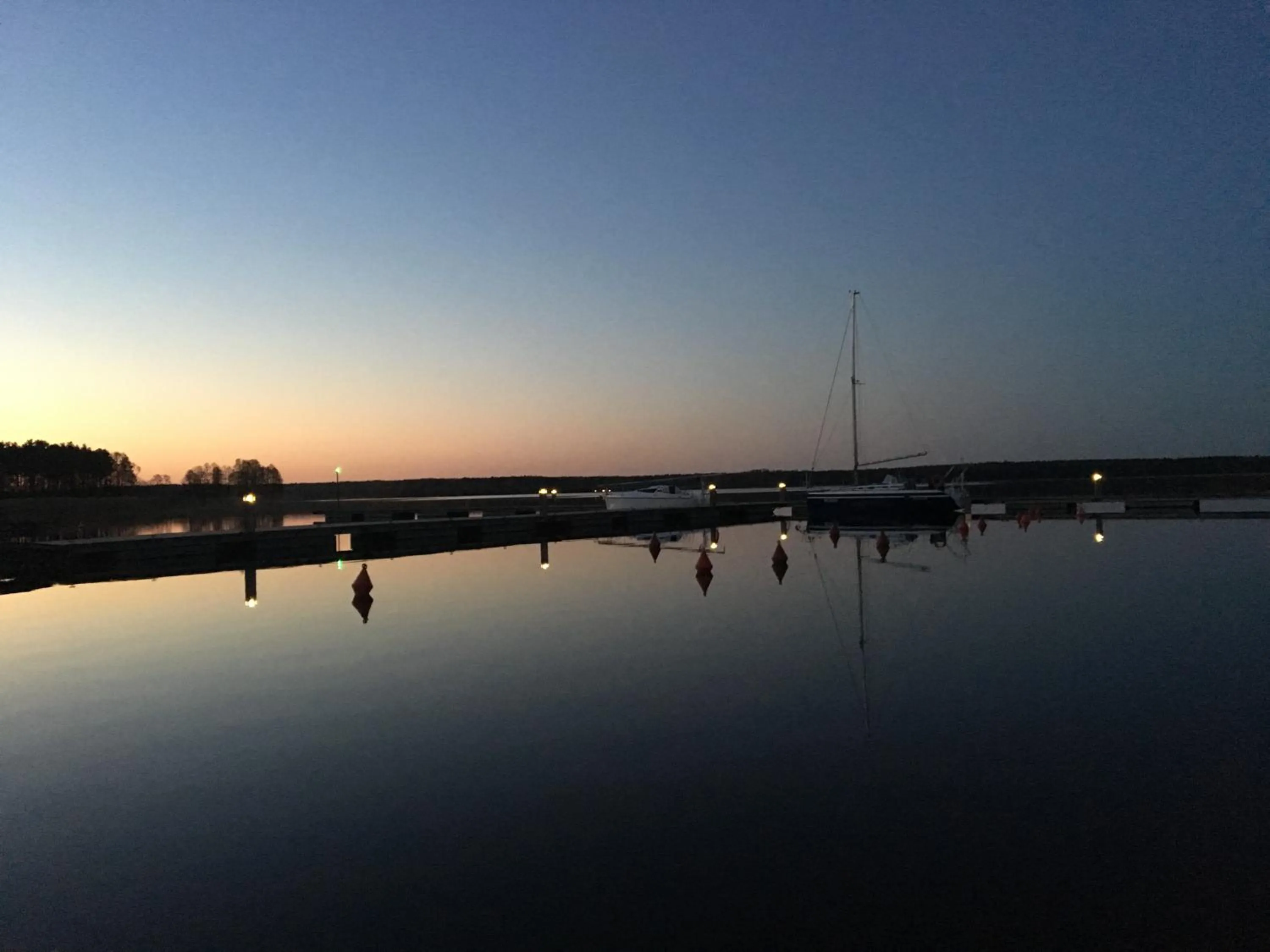 Lake view in Marina Nawigator