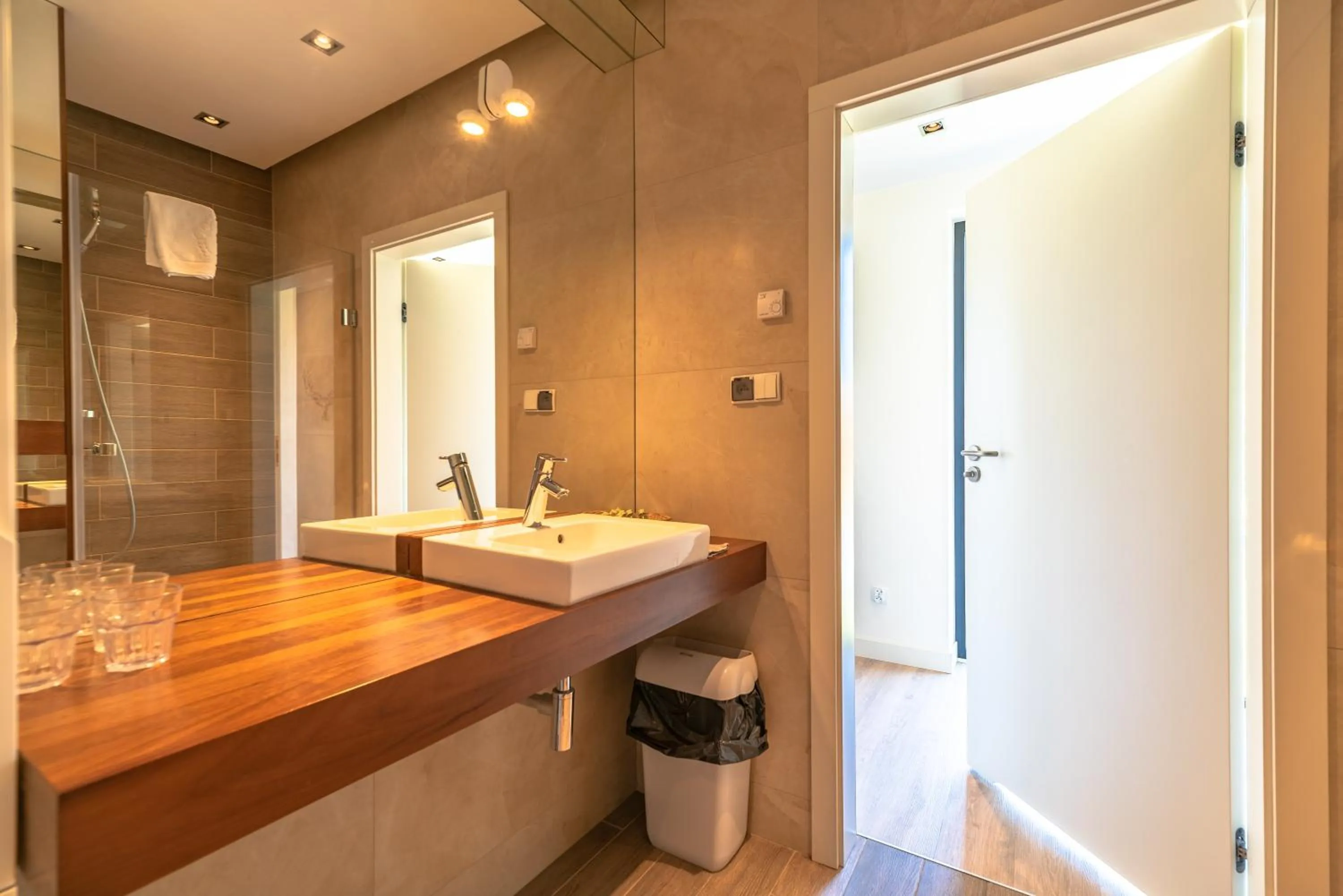 Shower in Marina Nawigator