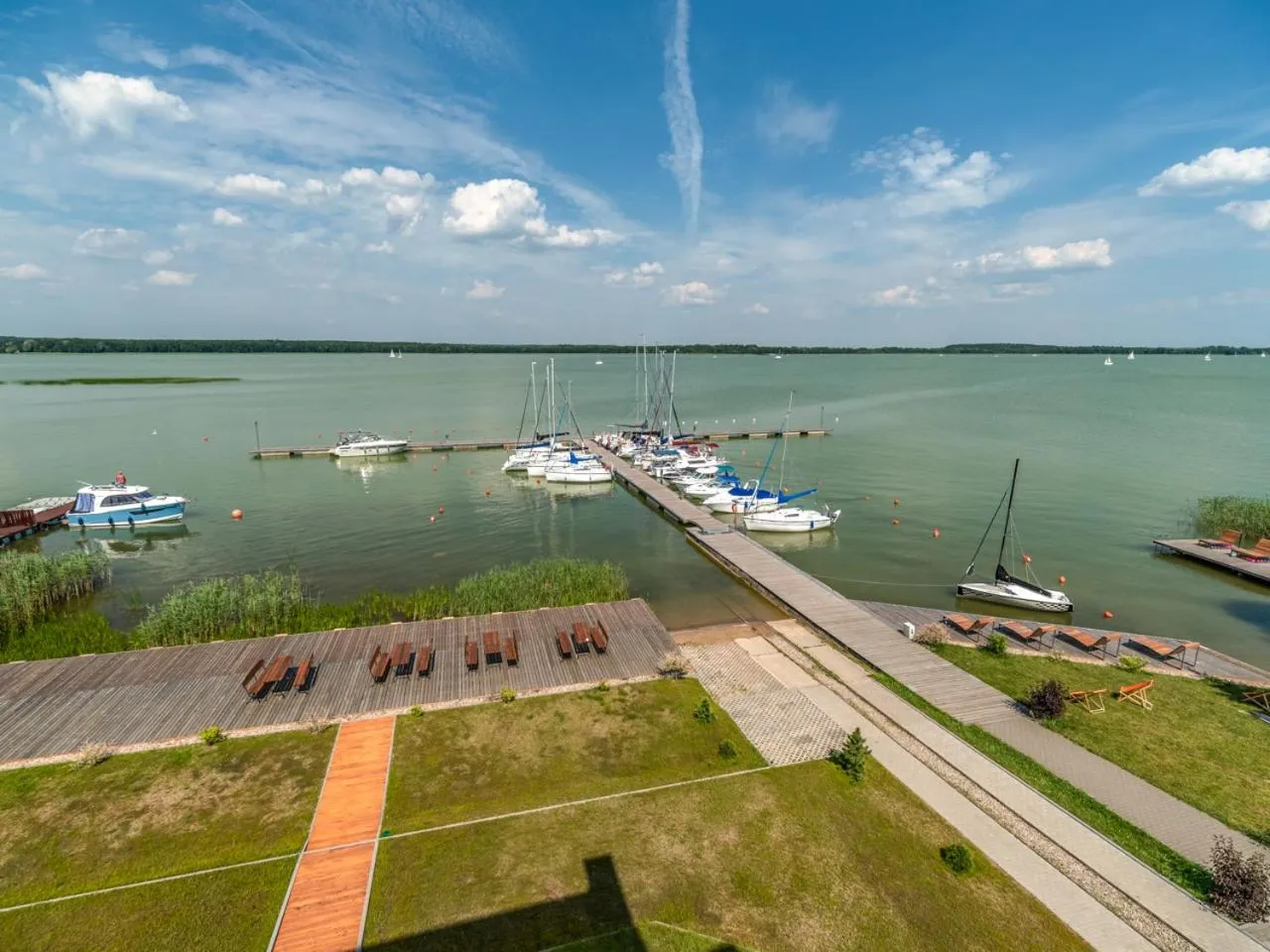 Neighbourhood in Marina Nawigator