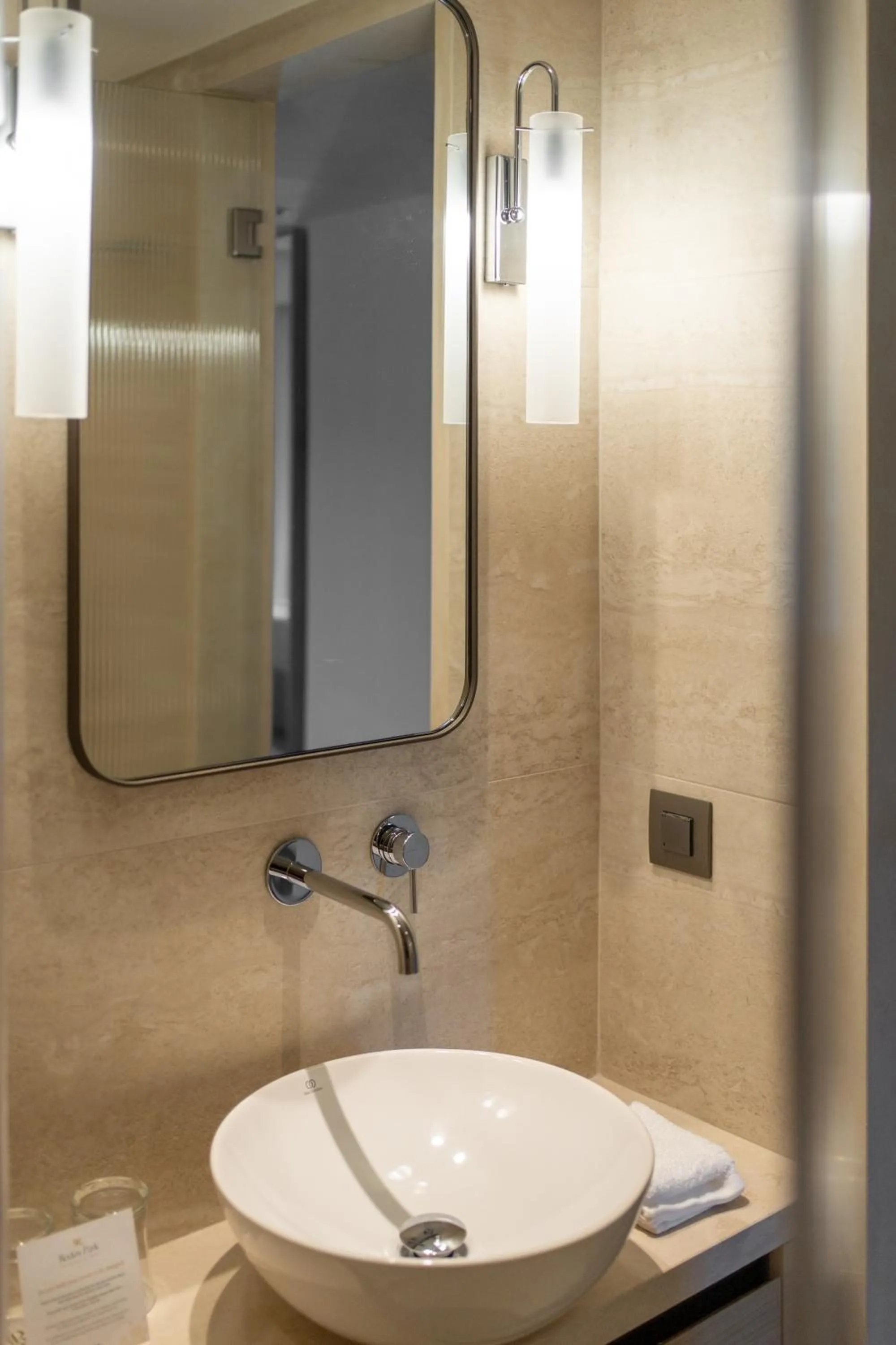 Bathroom in Rodos Park