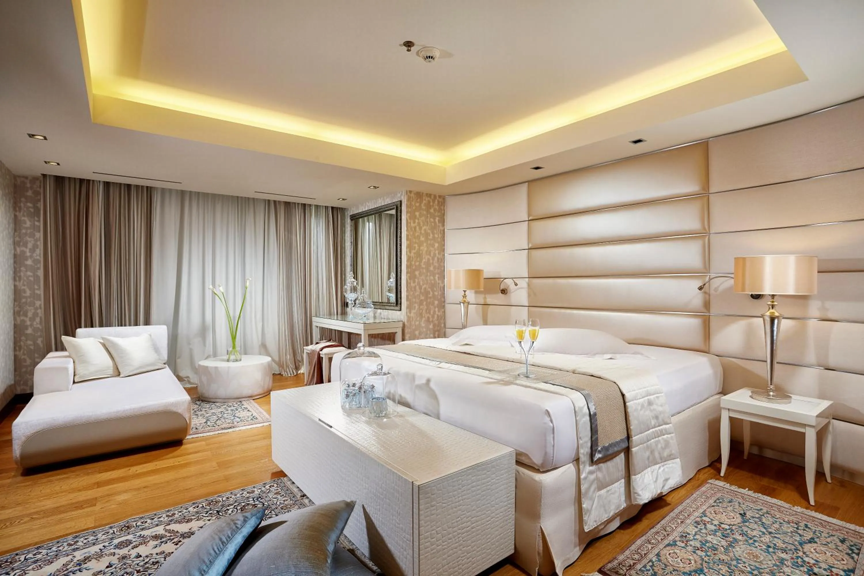 Bedroom, Bed in Rodos Park