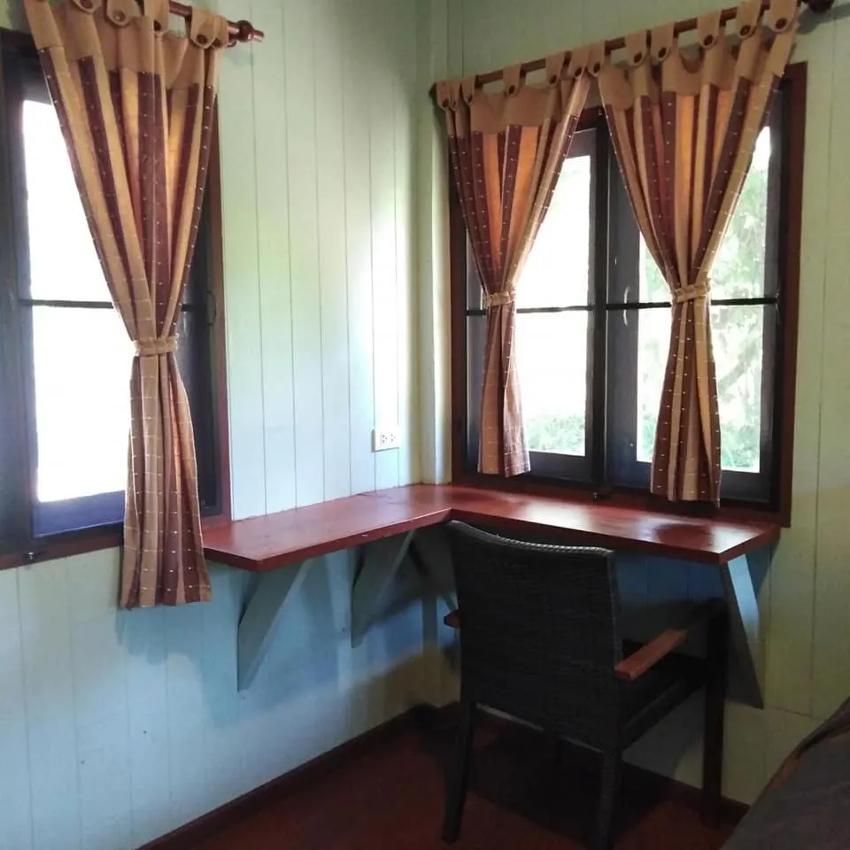 hair dresser in At Home Chiang Dao, Pooch Lovers