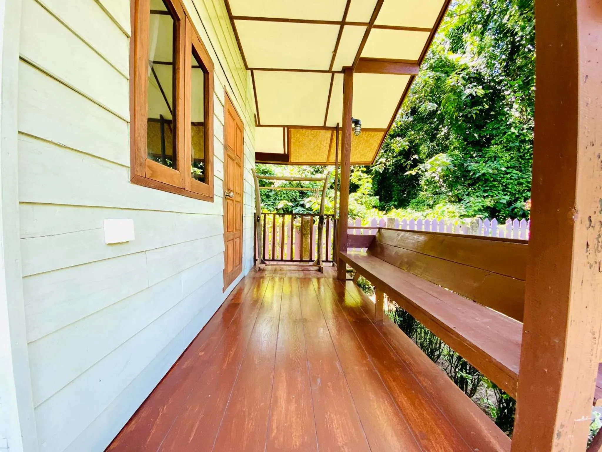 Balcony/Terrace in At Home Chiang Dao, Pooch Lovers