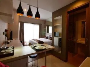 Kitchen or kitchenette, Bed in Student Park Hotel