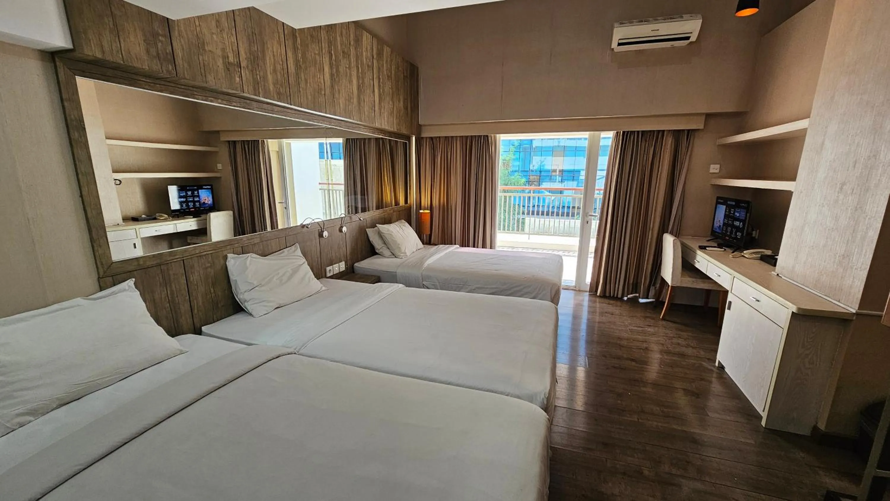 Bed in Student Park Hotel