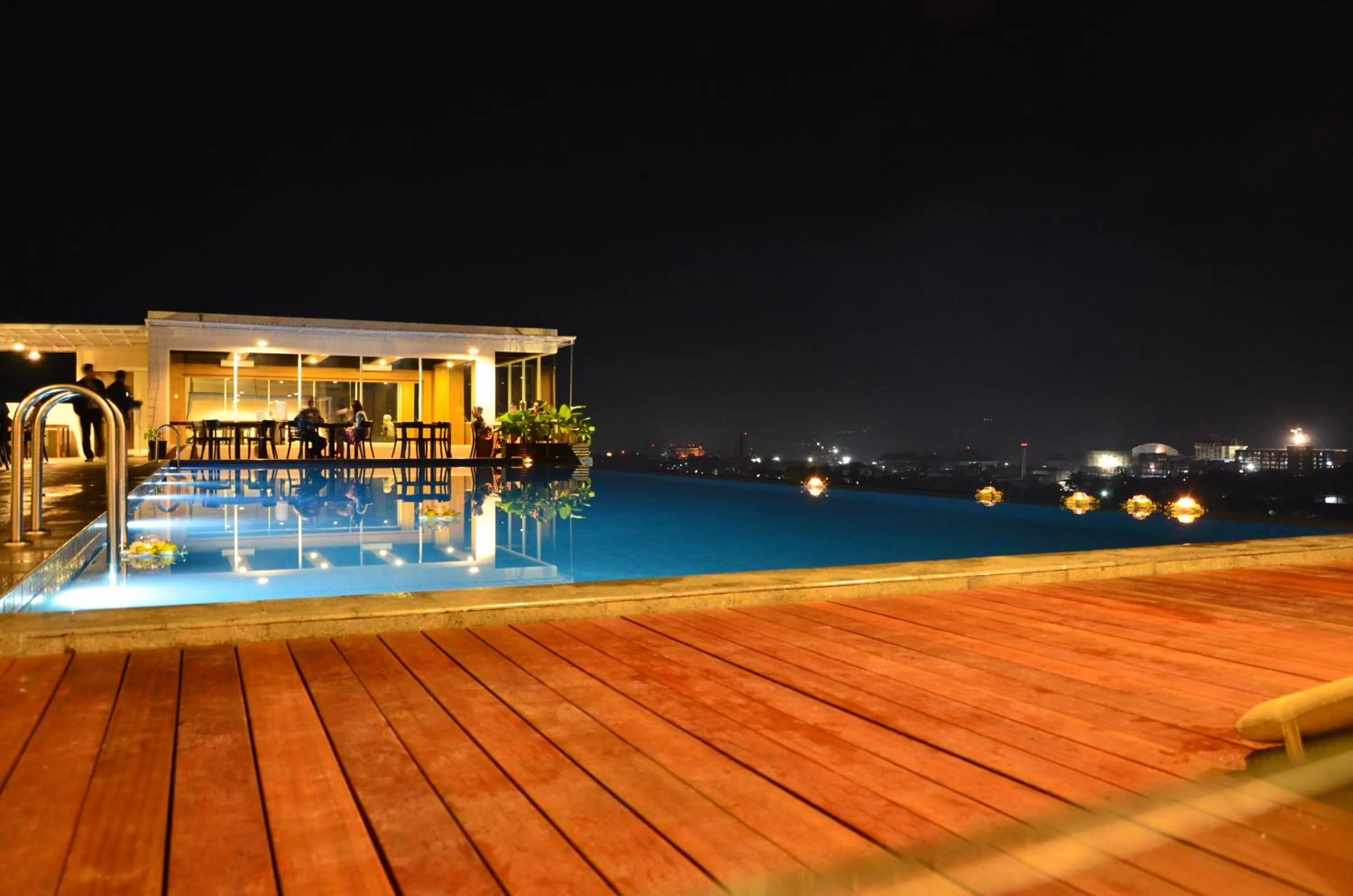 Property building in Student Park Hotel