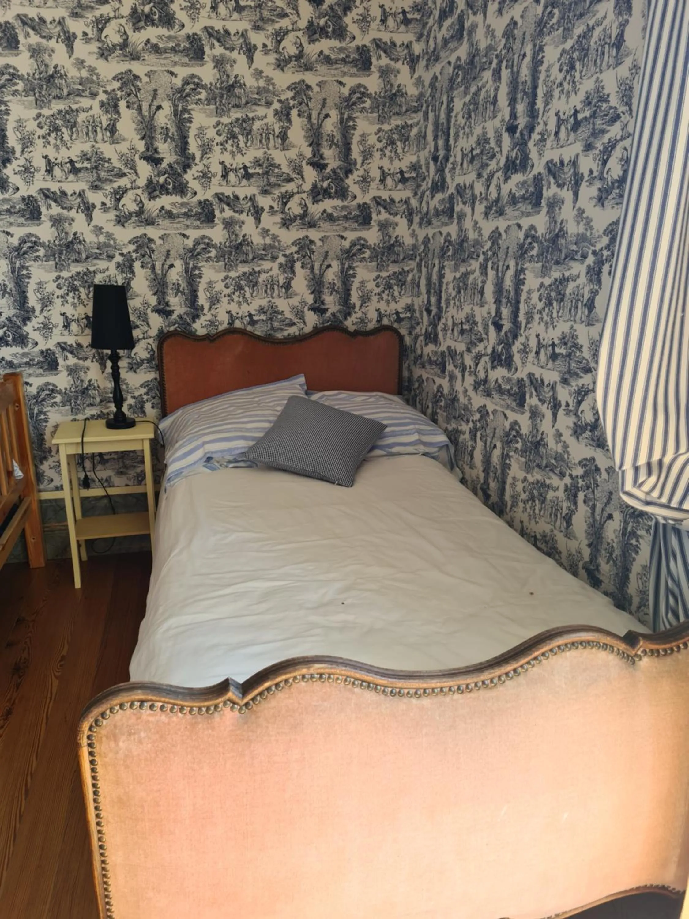 Bed in Château de Villeneuve - Montolieu