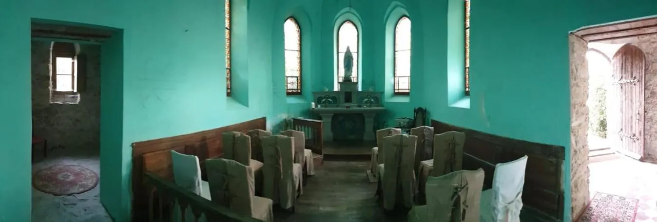 Place of worship in Château de Villeneuve - Montolieu