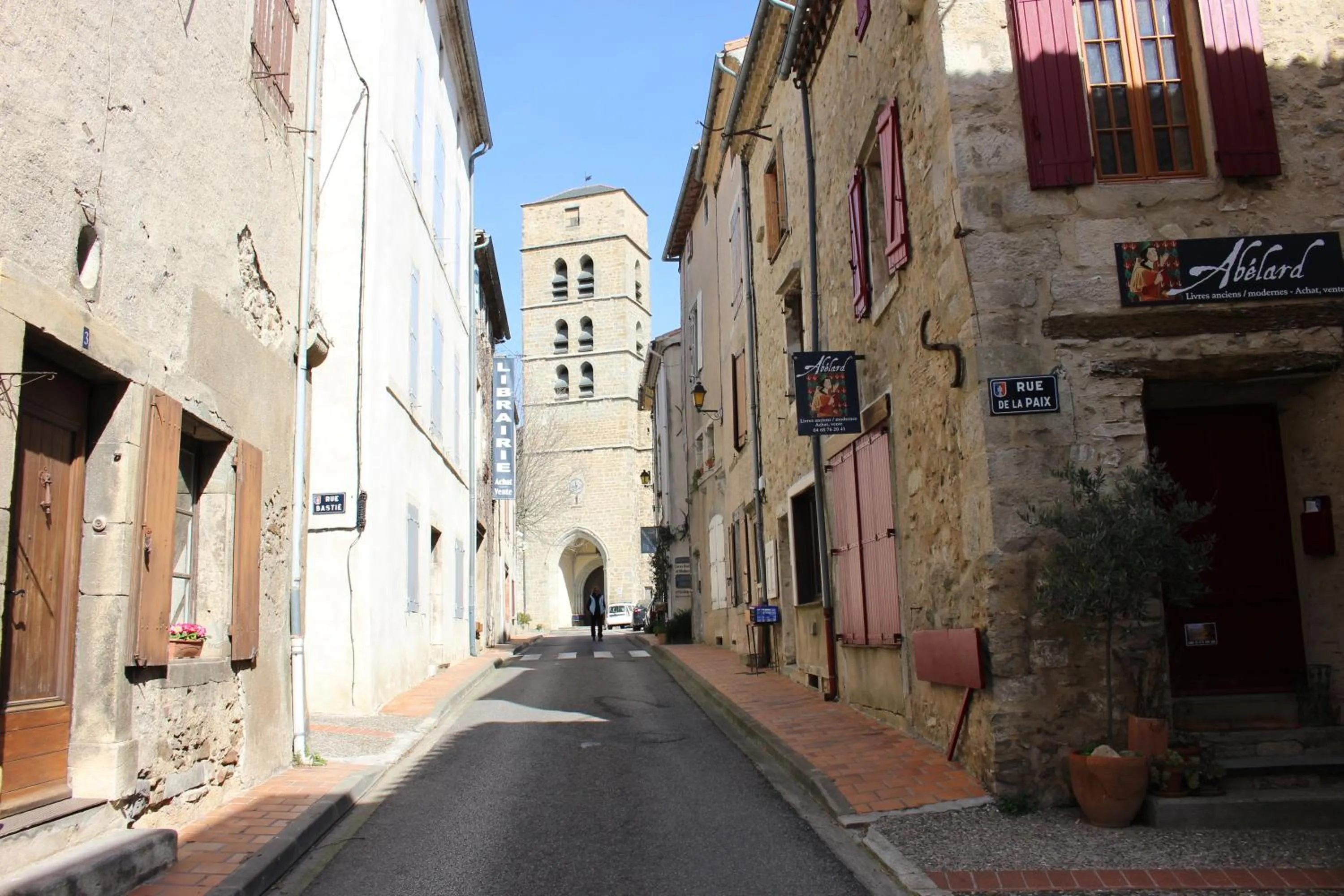 Nearby landmark in Château de Villeneuve - Montolieu