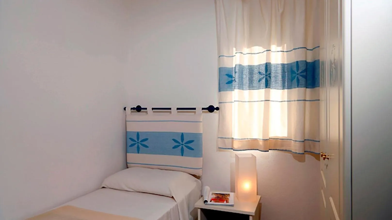 Bedroom in Residence Floreal