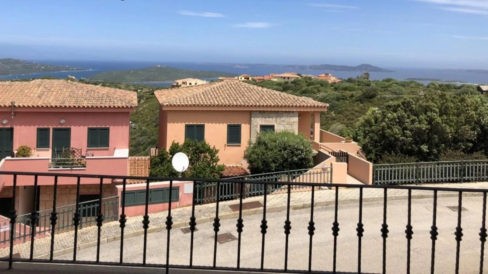 Sea view in Residence Floreal