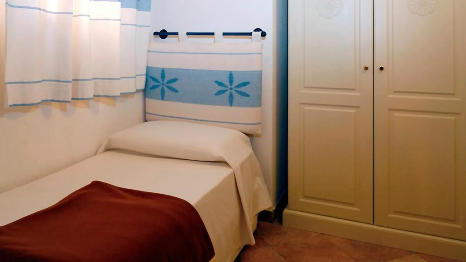 Bedroom in Residence Floreal