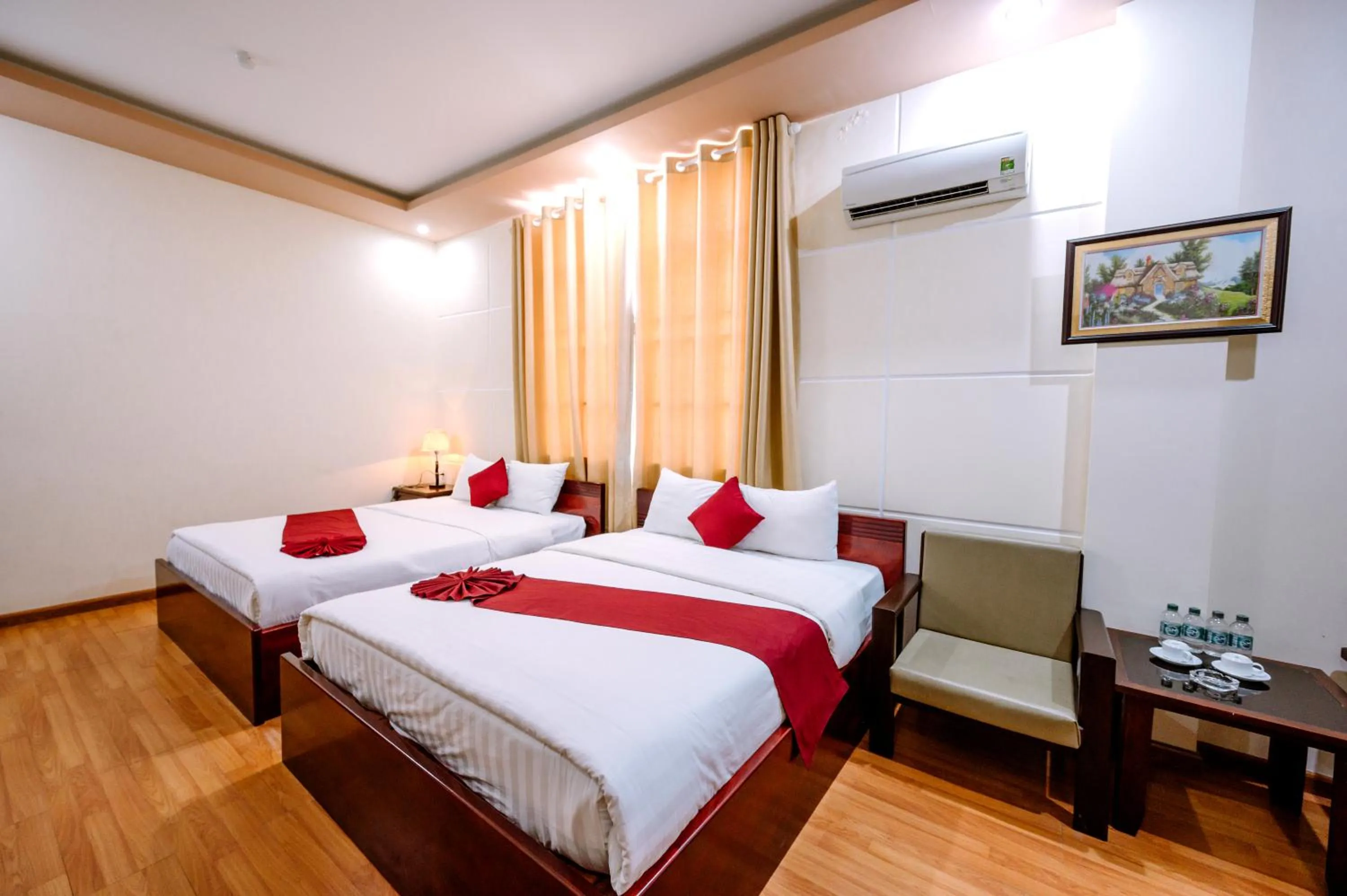 Bed in Hoang Duc Hotel