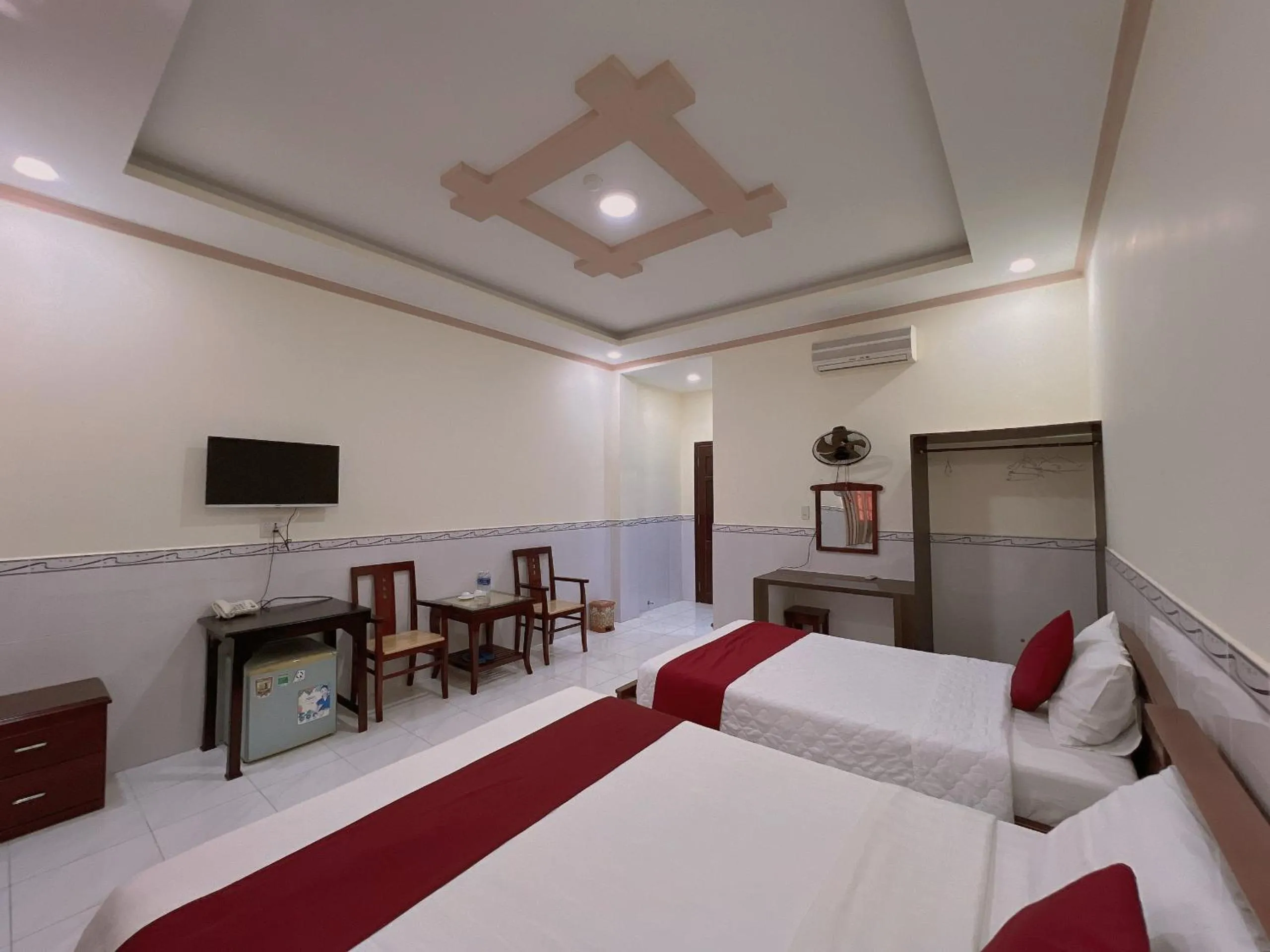 Bed in Hoang Duc Hotel