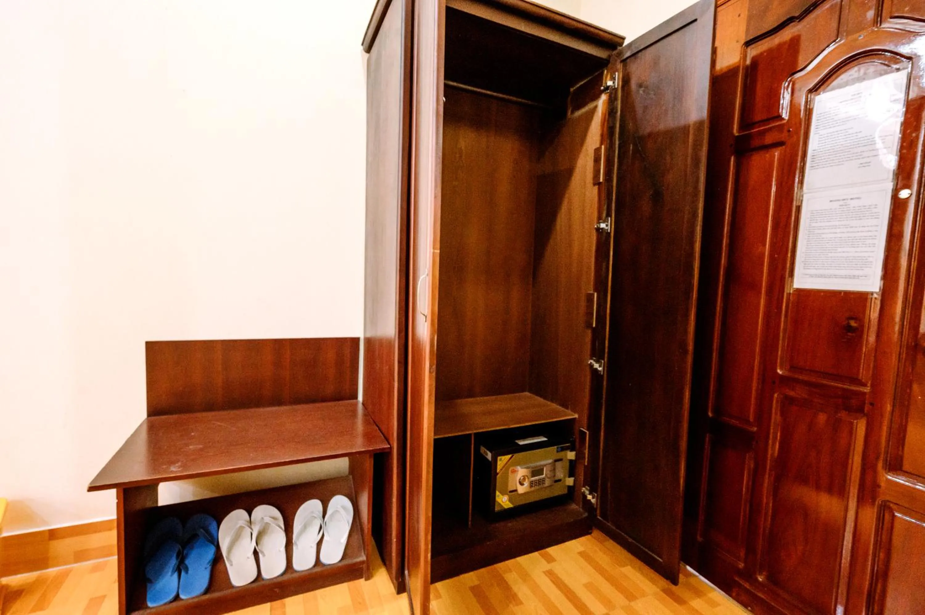 Living room in Hoang Duc Hotel