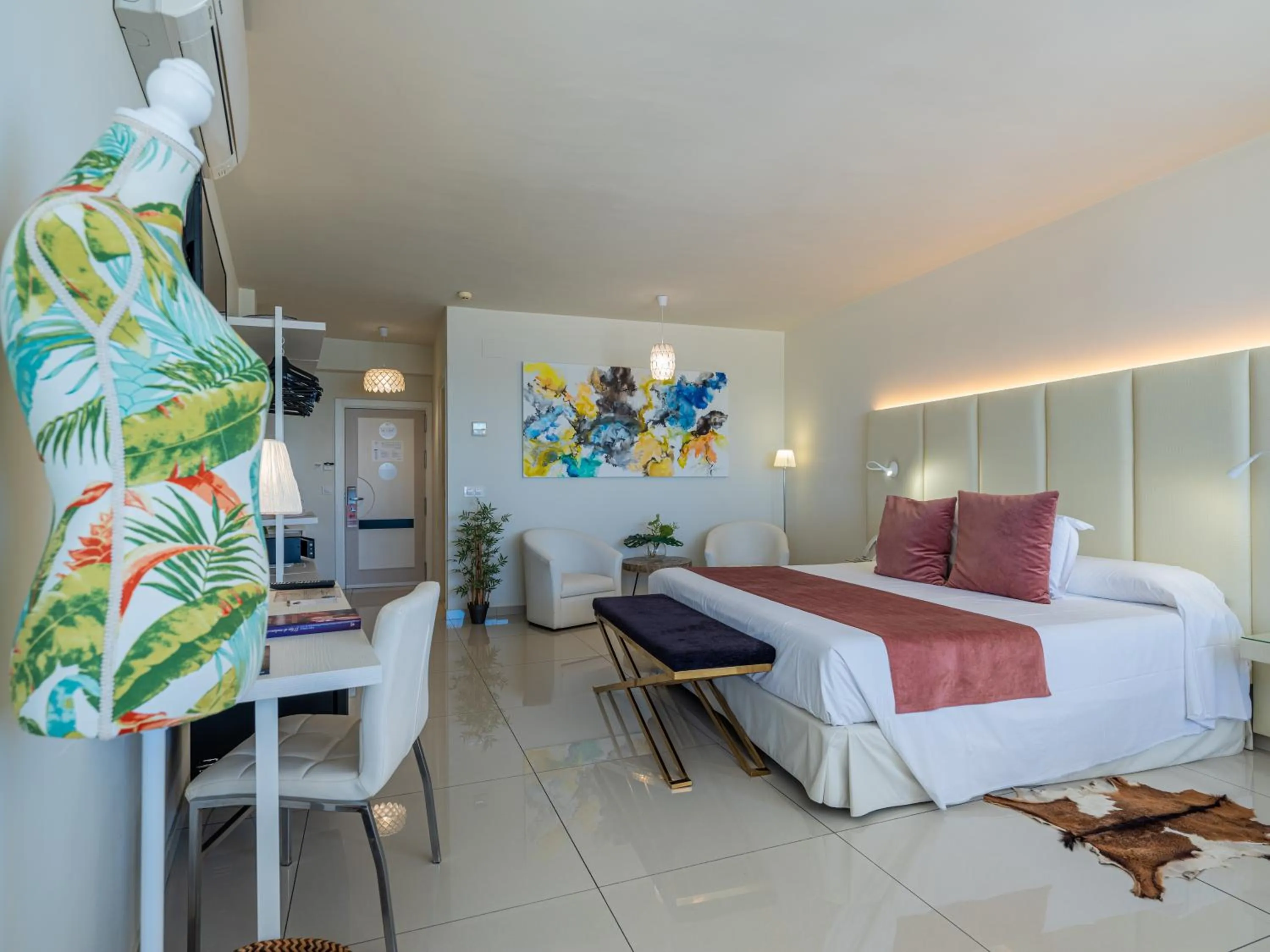 Bed in ON Hotels Oceanfront Adults Designed