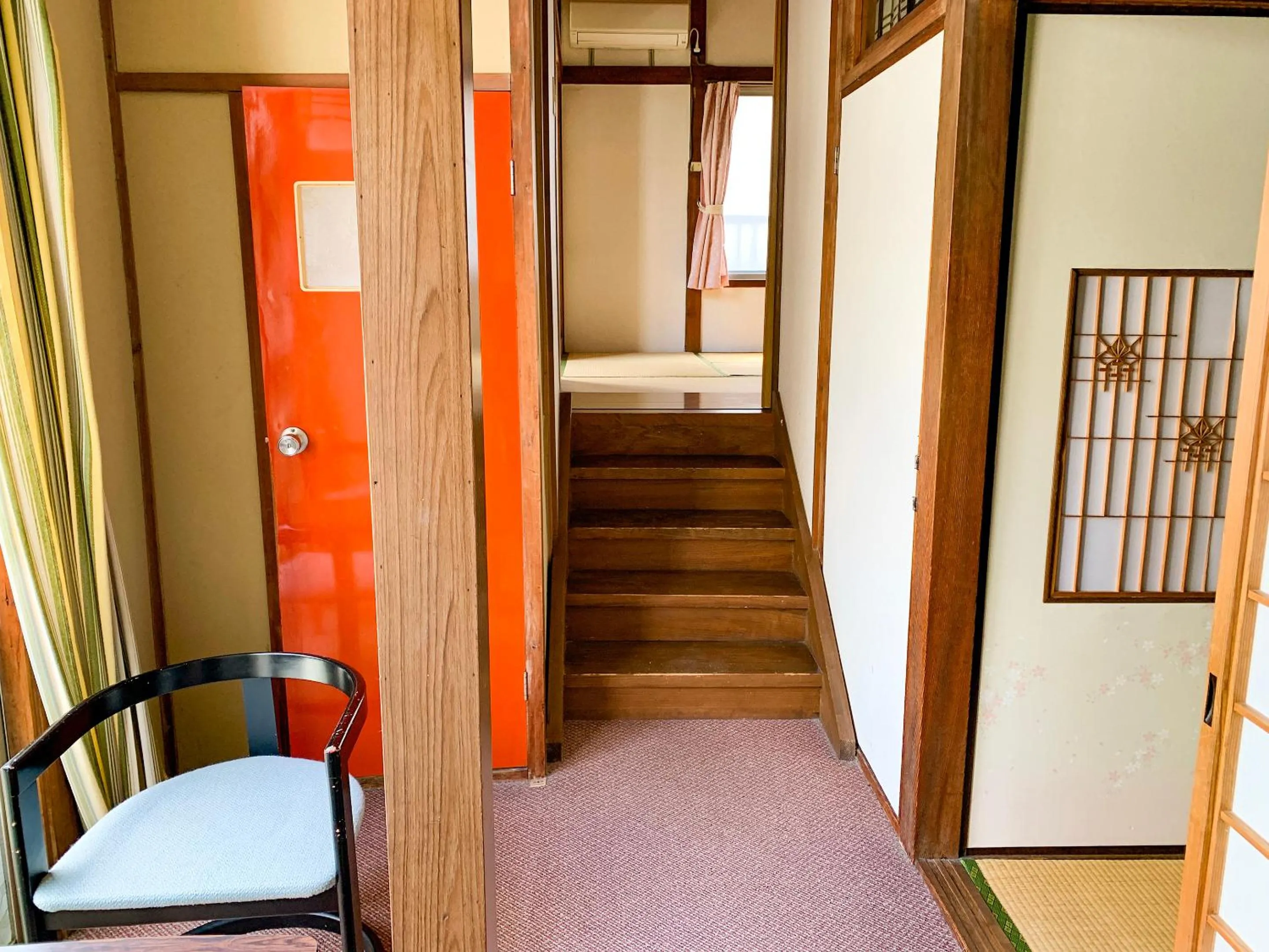 Photo of the whole room in Beppu no Oyado Kagaya