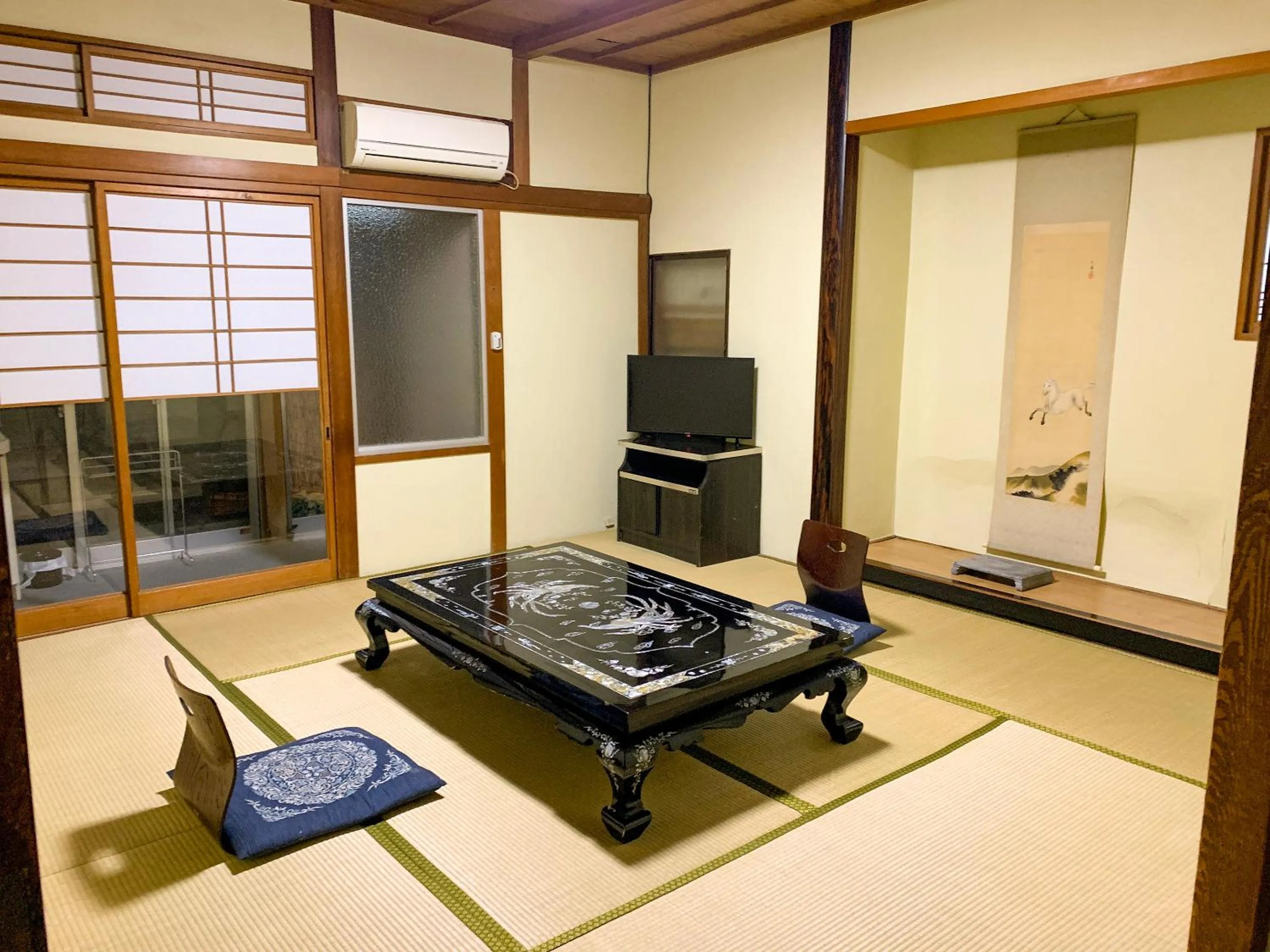 Photo of the whole room in Beppu no Oyado Kagaya