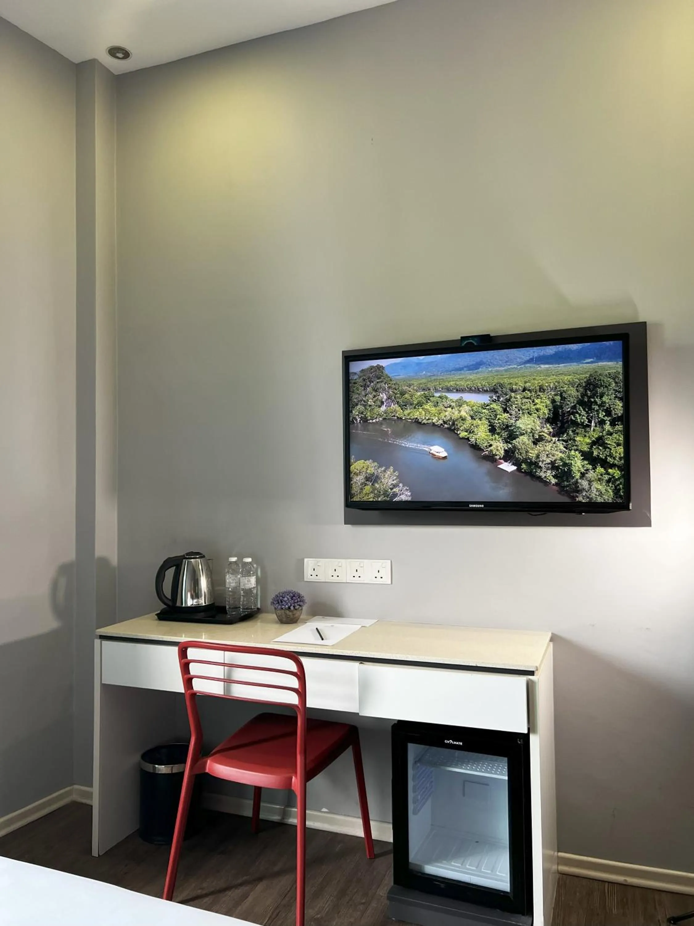 TV and multimedia in Cenang Plaza Beach Hotel